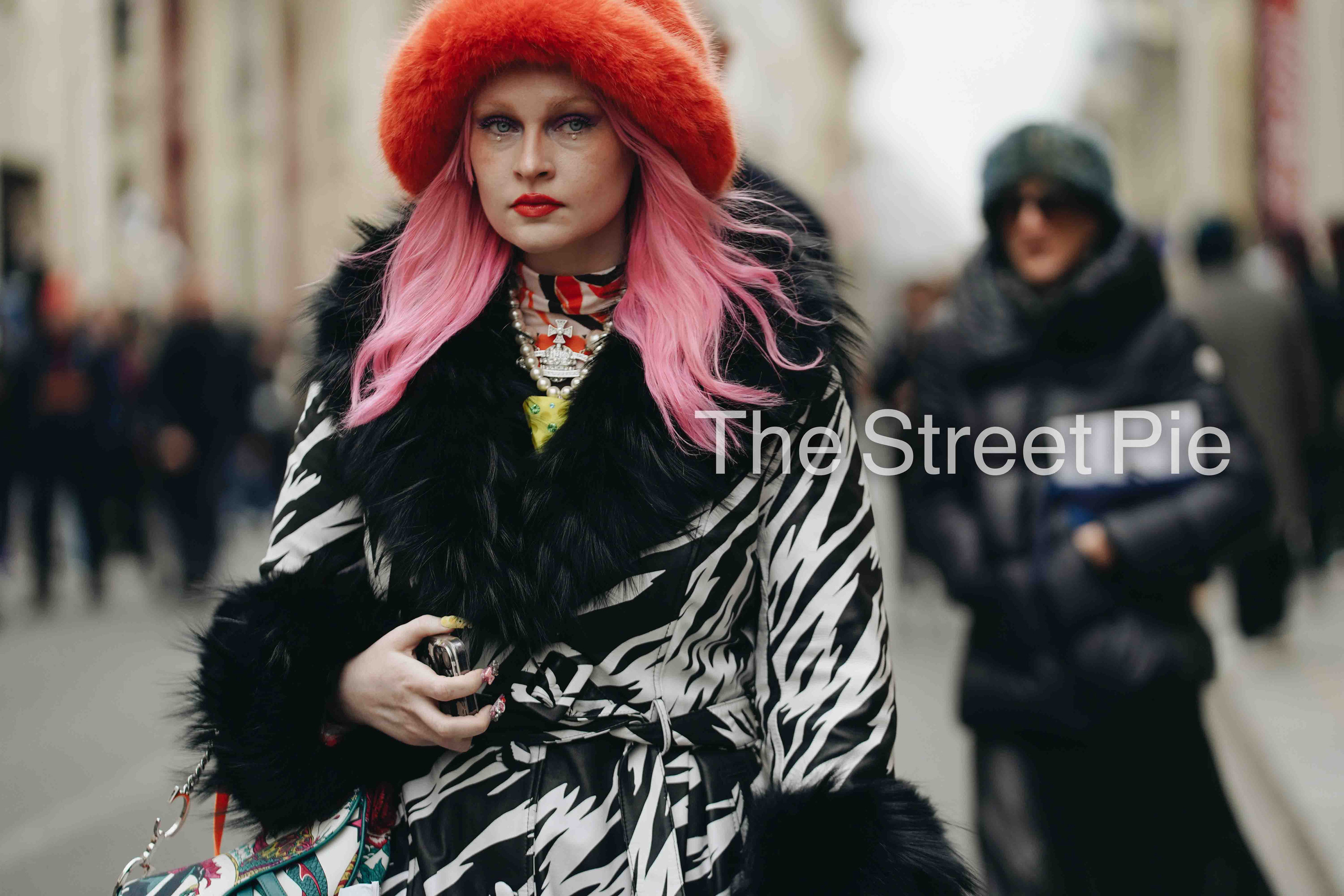 PARIS HAUTE COUTURE SS23. Anastasia Fedoseeva / The Street Pie — streetstyle photographer