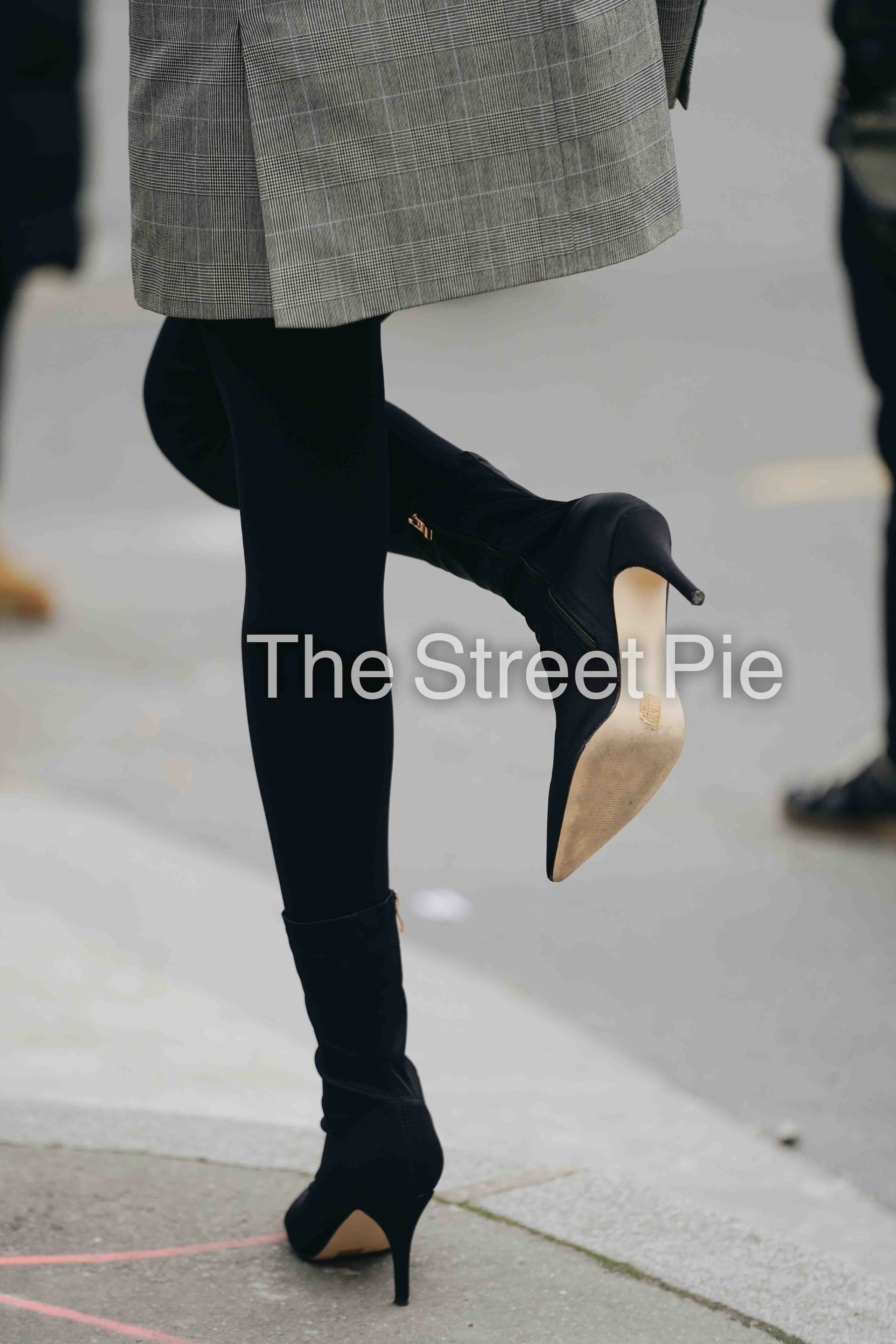 PARIS HAUTE COUTURE SS23. Anastasia Fedoseeva / The Street Pie — streetstyle photographer