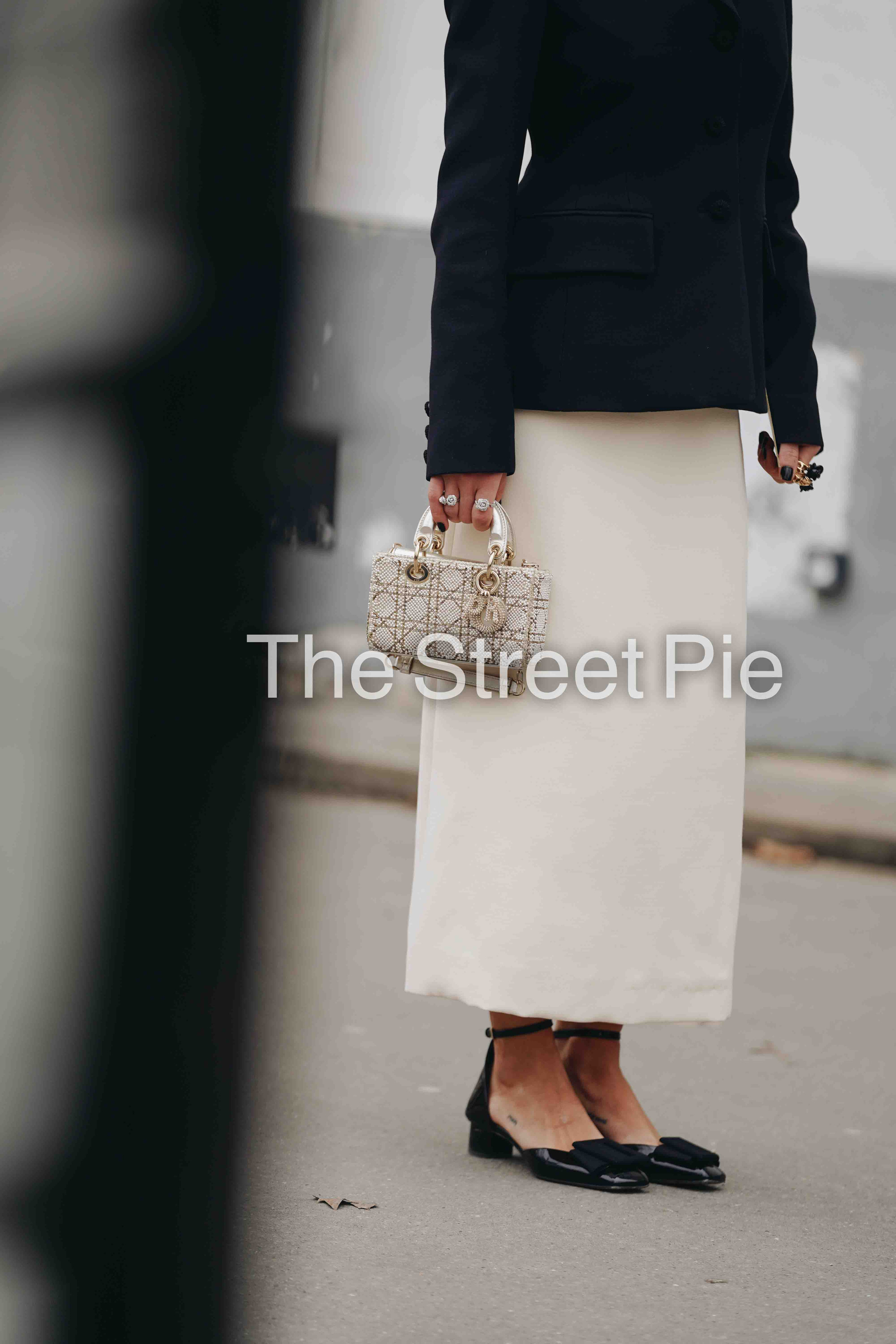 PARIS HAUTE COUTURE SS23. Anastasia Fedoseeva / The Street Pie — streetstyle photographer