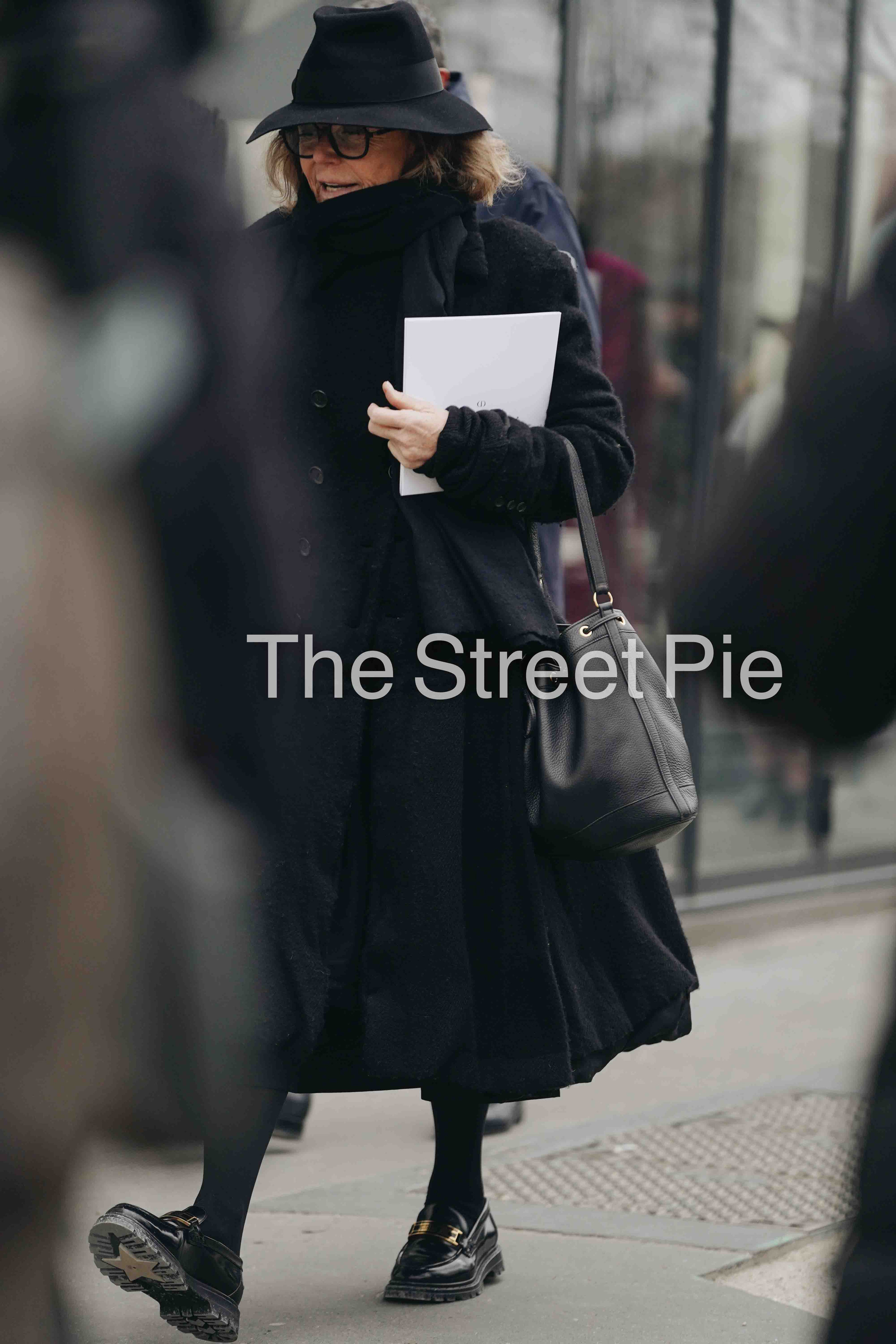 PARIS HAUTE COUTURE SS23. Anastasia Fedoseeva / The Street Pie — streetstyle photographer