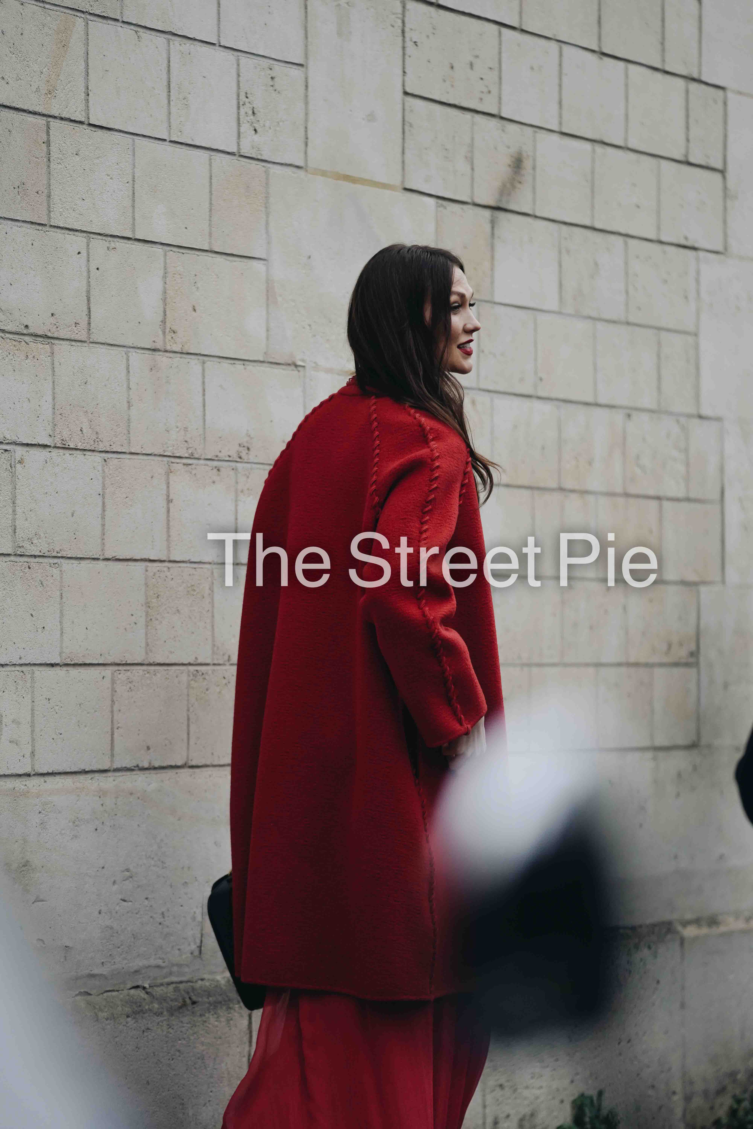 PARIS HAUTE COUTURE SS23. Anastasia Fedoseeva / The Street Pie — streetstyle photographer
