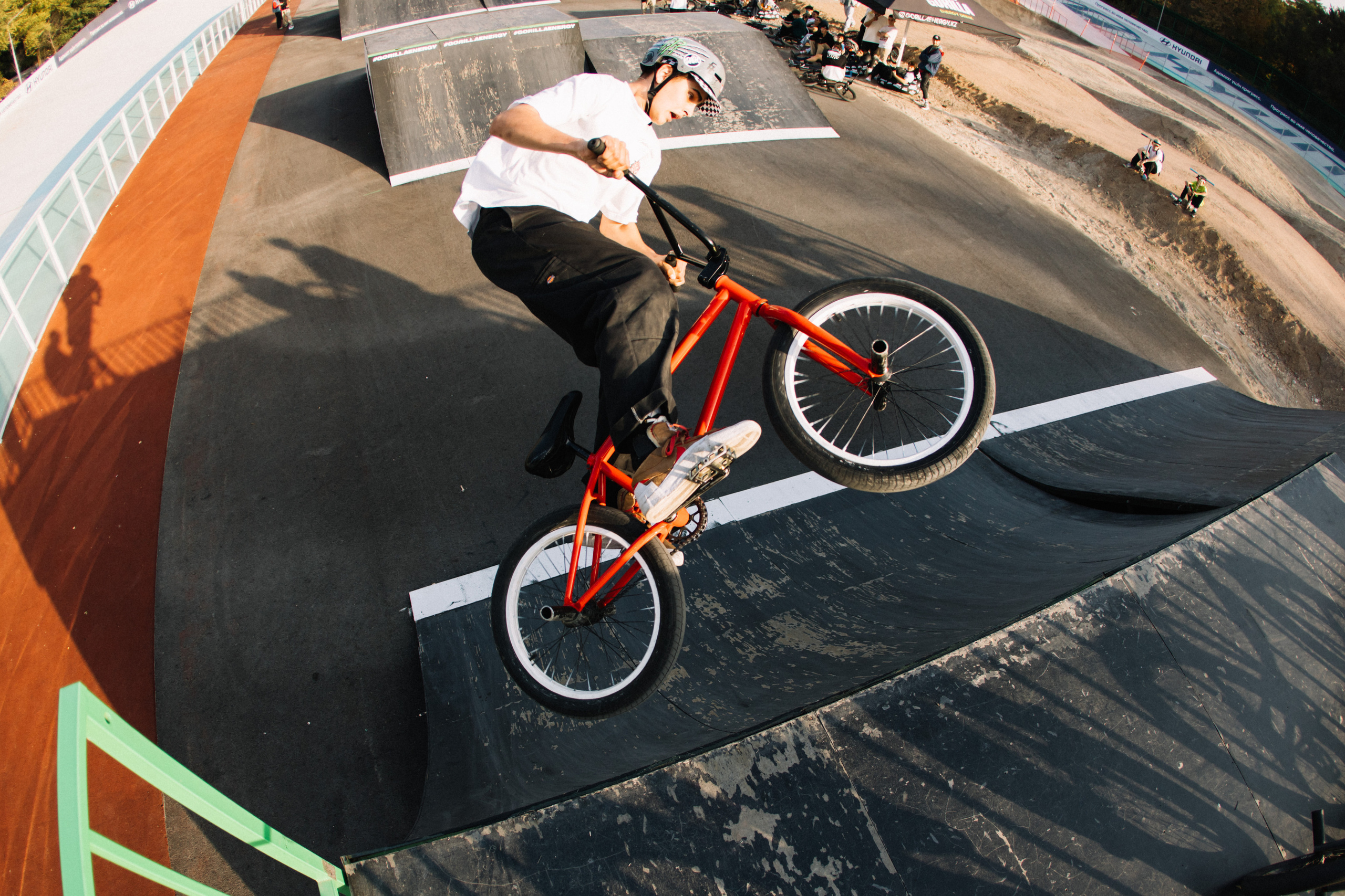 FROM STREETS TO MOUNTAINS | GORILLA ENERGY | 7-8 OCTOBER. Портретный и спортивный фотограф в Алматы Алексей Овечкин