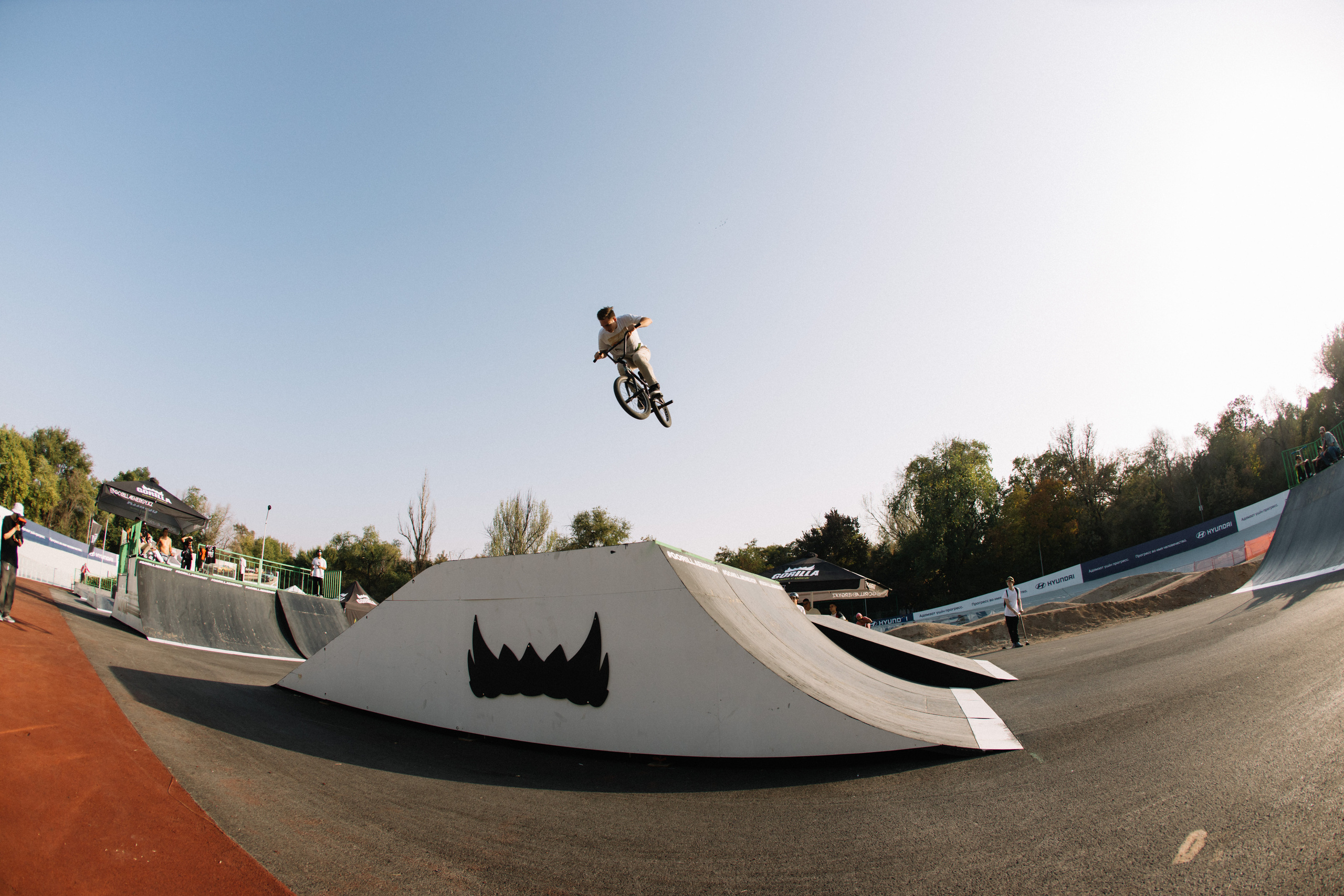 FROM STREETS TO MOUNTAINS | GORILLA ENERGY | 7-8 OCTOBER. Портретный и спортивный фотограф в Алматы Алексей Овечкин