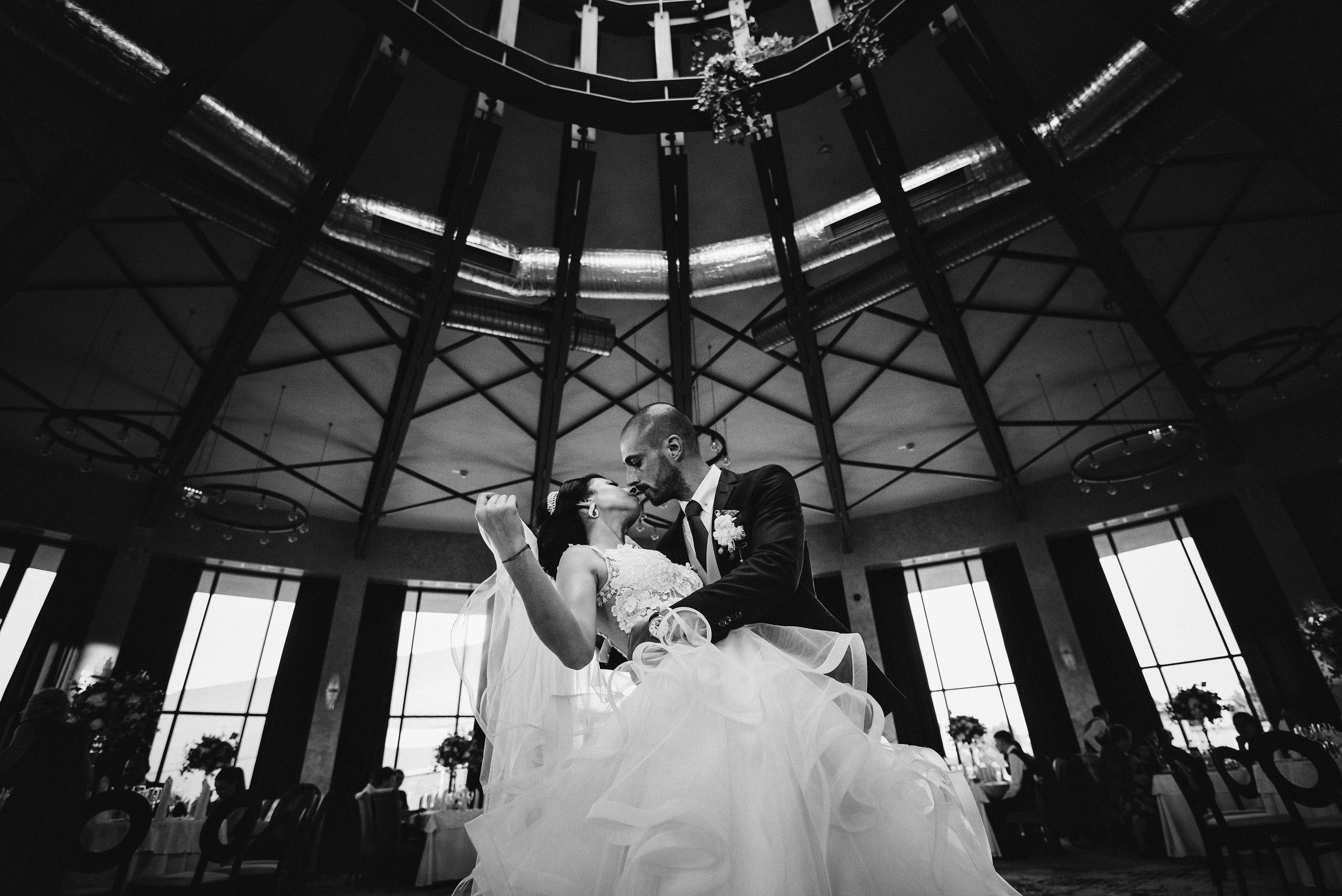 Paula & Ginel. Acasă