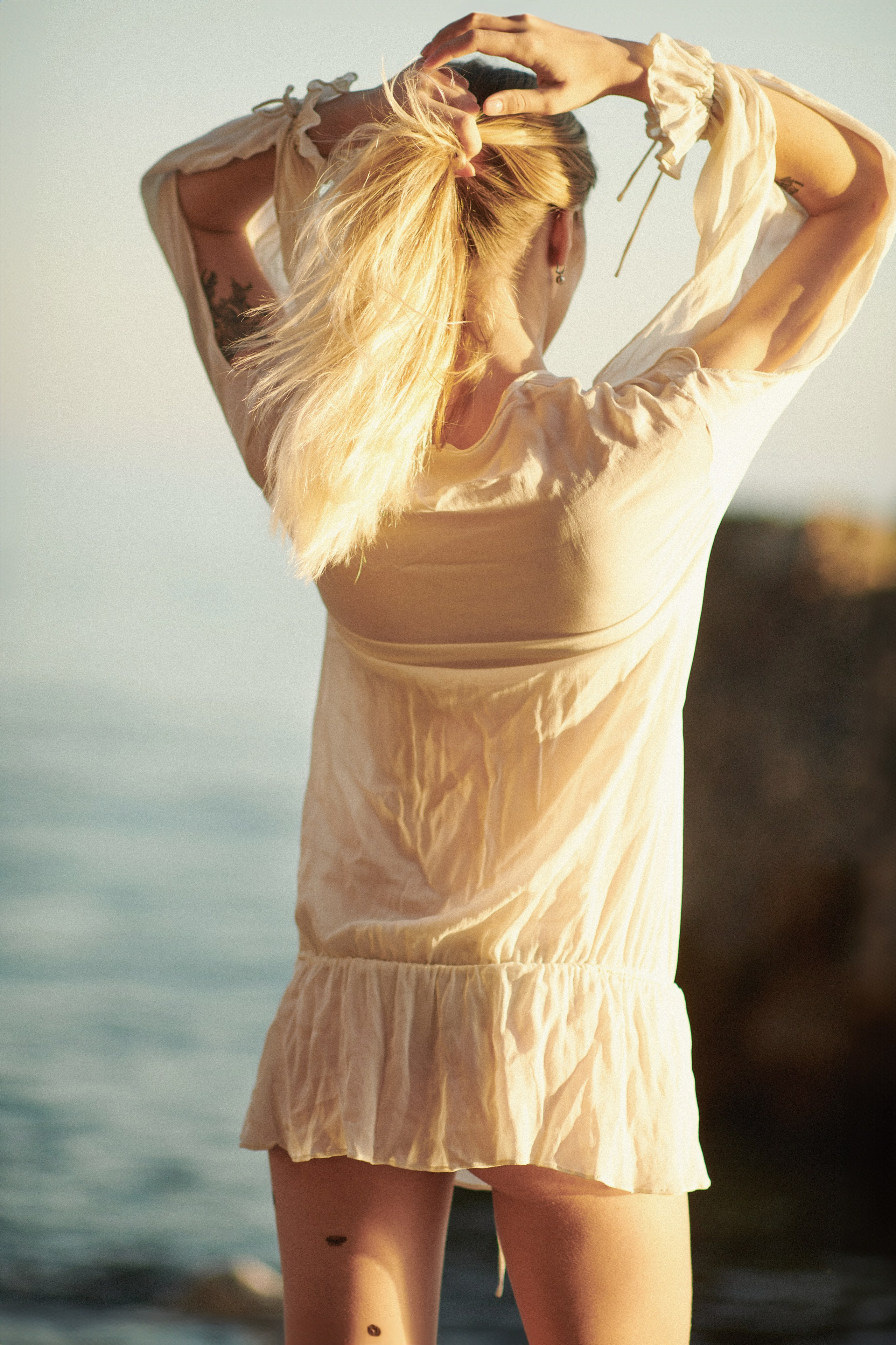 POLINA. Minimalist brand photographer & videographer | Raw sincerity. Pure Form