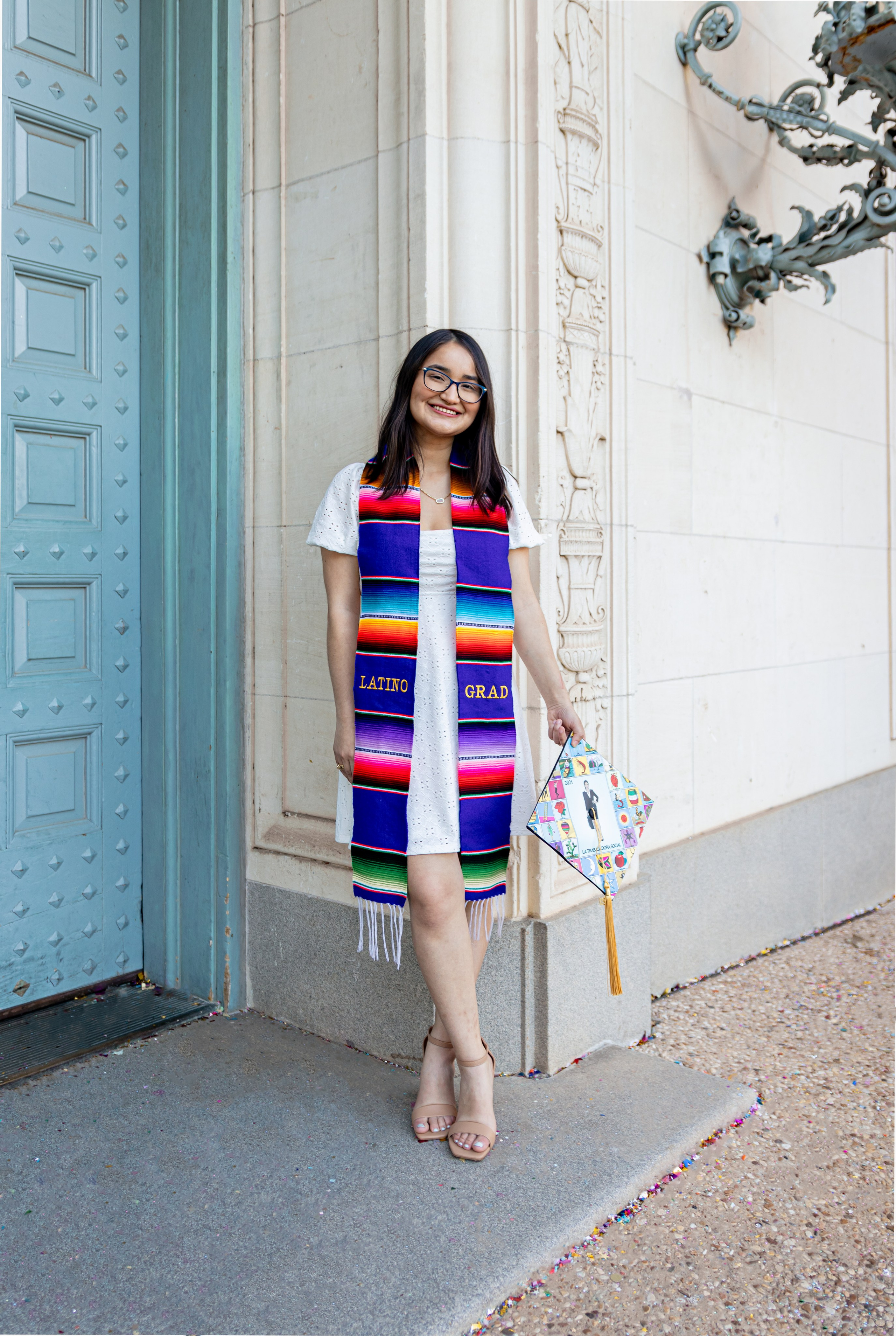 Yulissa's graduation photoshoot at the University of Texas