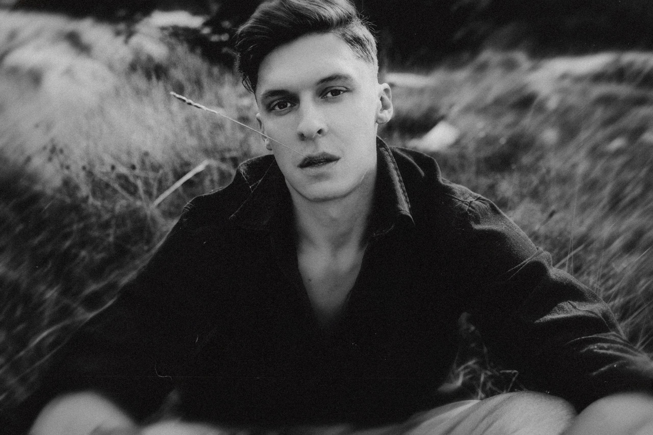 Nikita lost in the forest. Creative photographer in Madrid Anna Dvorianskaia