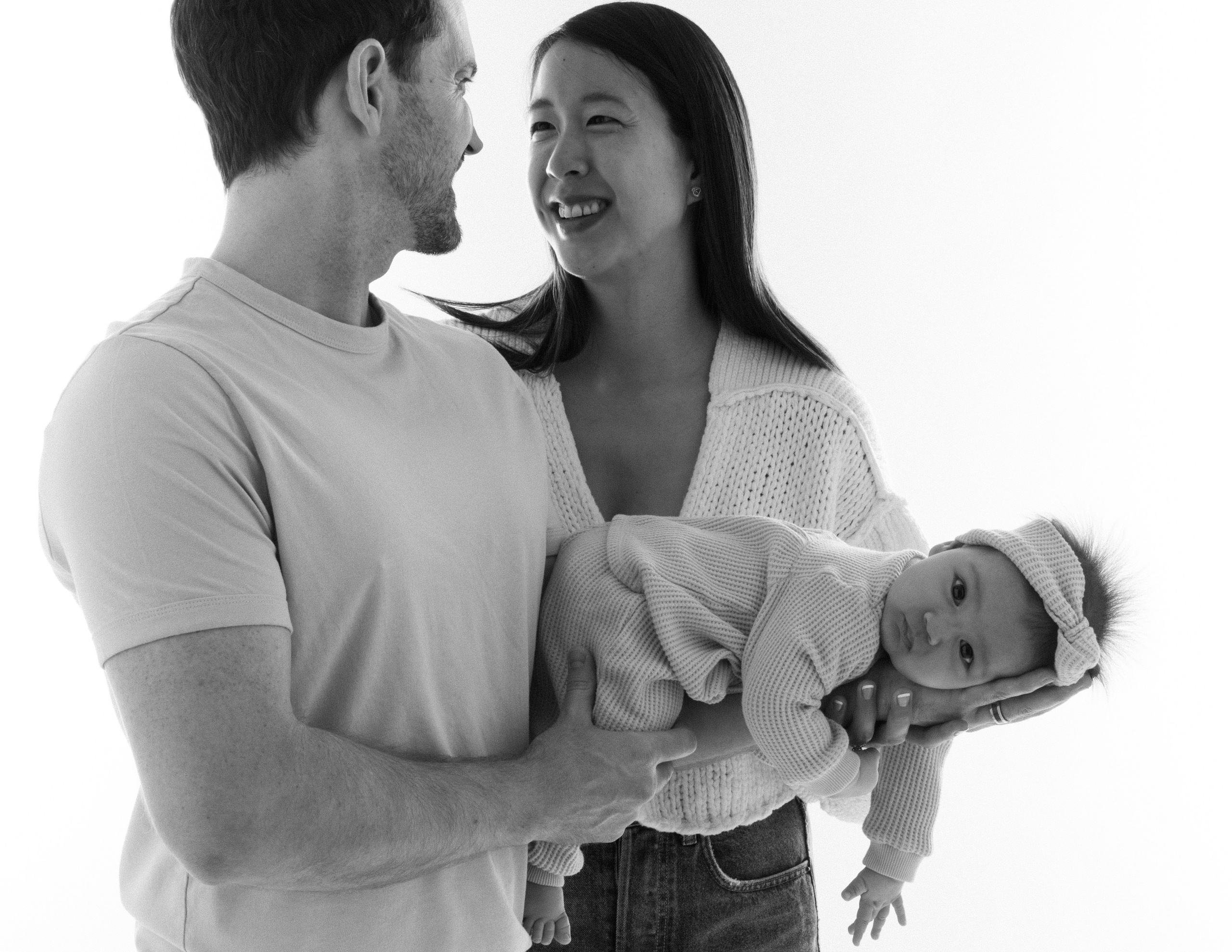 Lifestyle newborn. Los Angeles maternity, boudoir and family photographer
