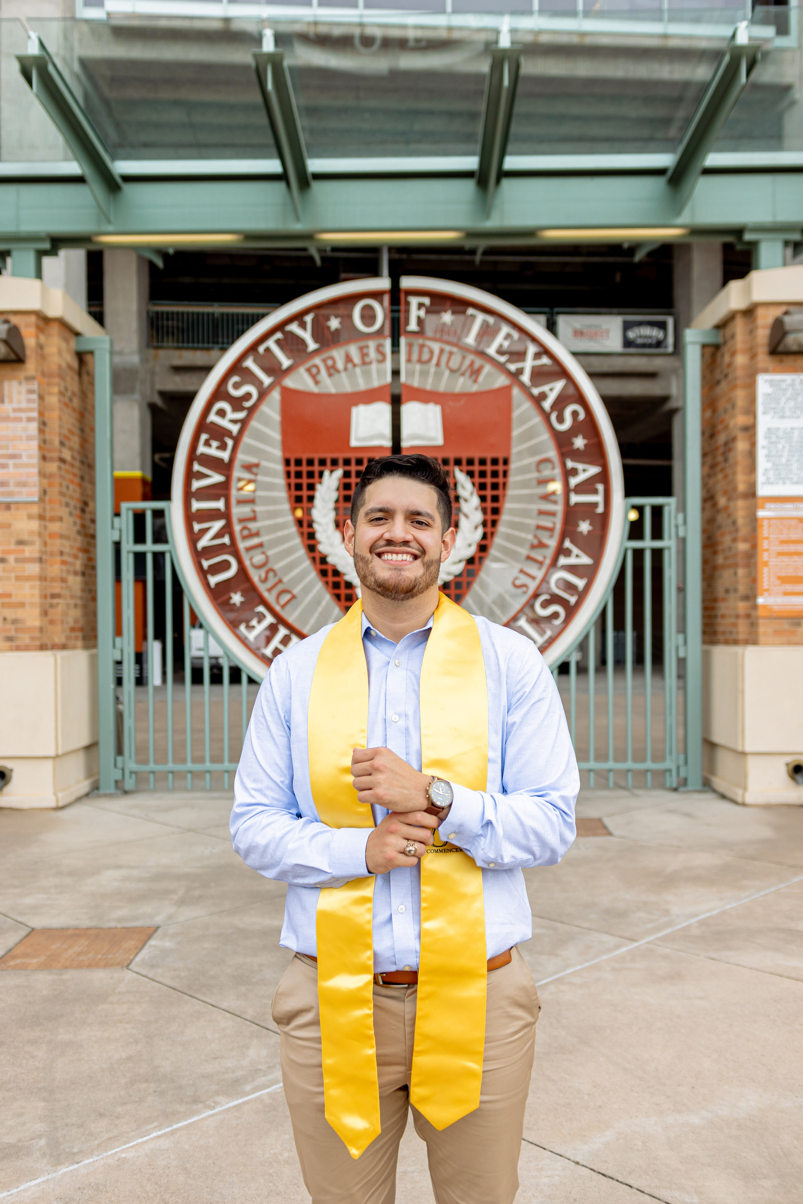 Pedro’s senior photoshoot at the University of Texas Austin