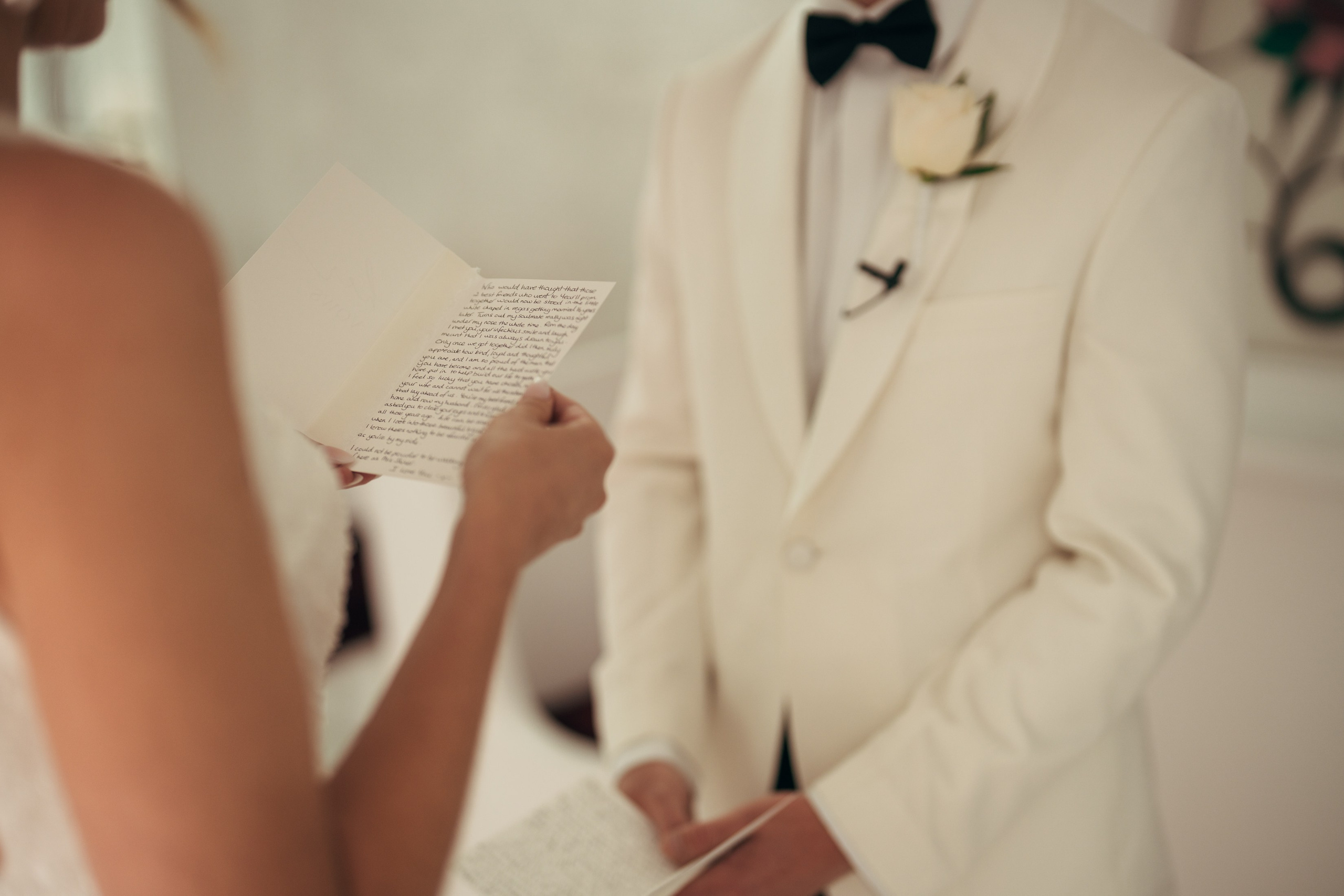 Emma&Daniel. Wedding & elopement photographer Viktoriya Kravtsov. Las Vegas