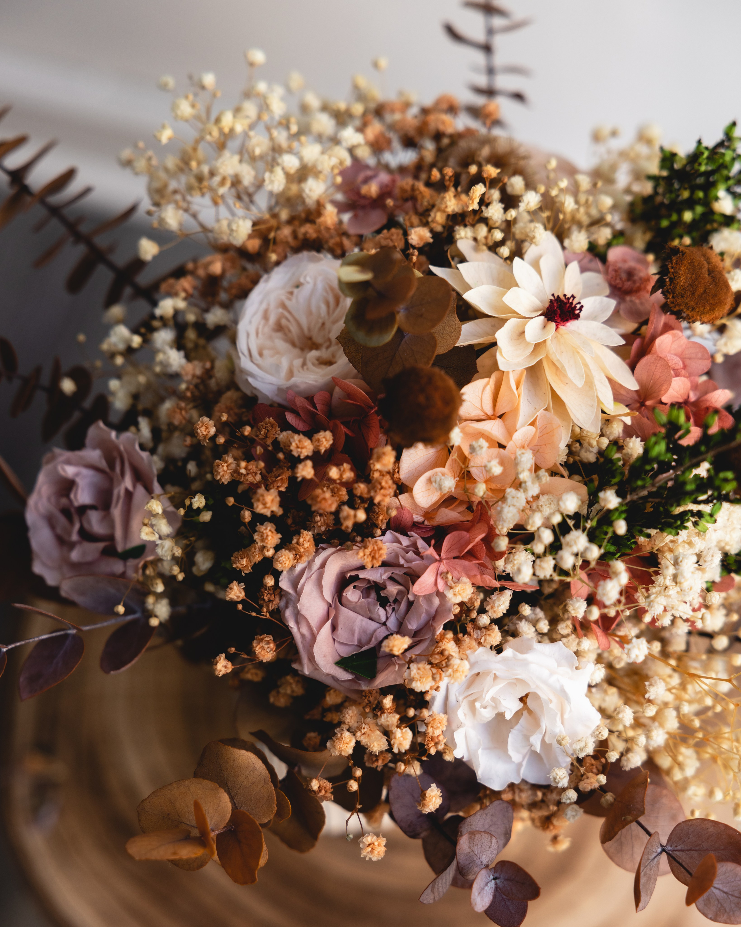 Wow blomster. Professional wedding photographer in Copenhagen, Denmark — Julia Byron