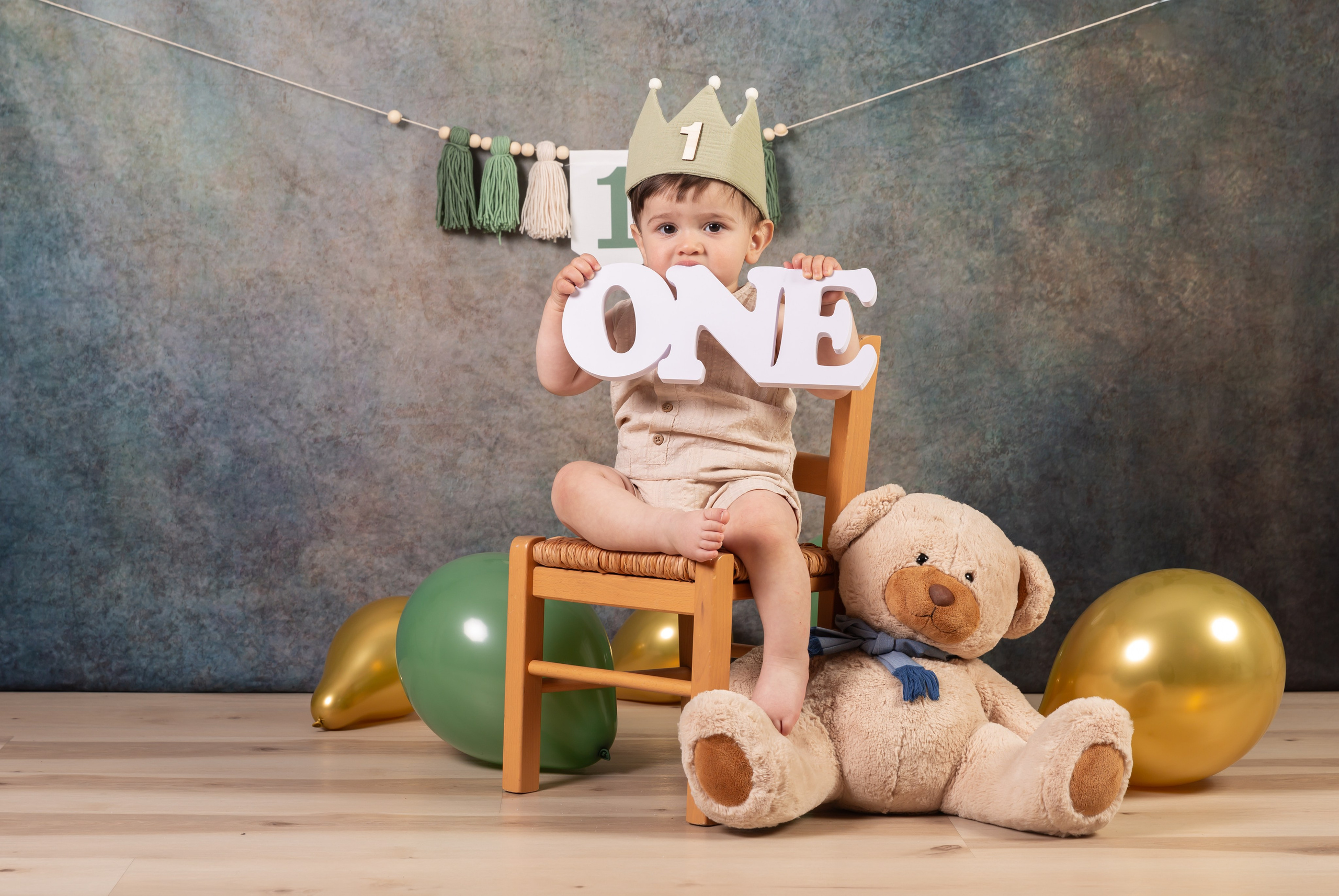 Smash Cake. Photographer is San Jose, Iryna Novosyolova