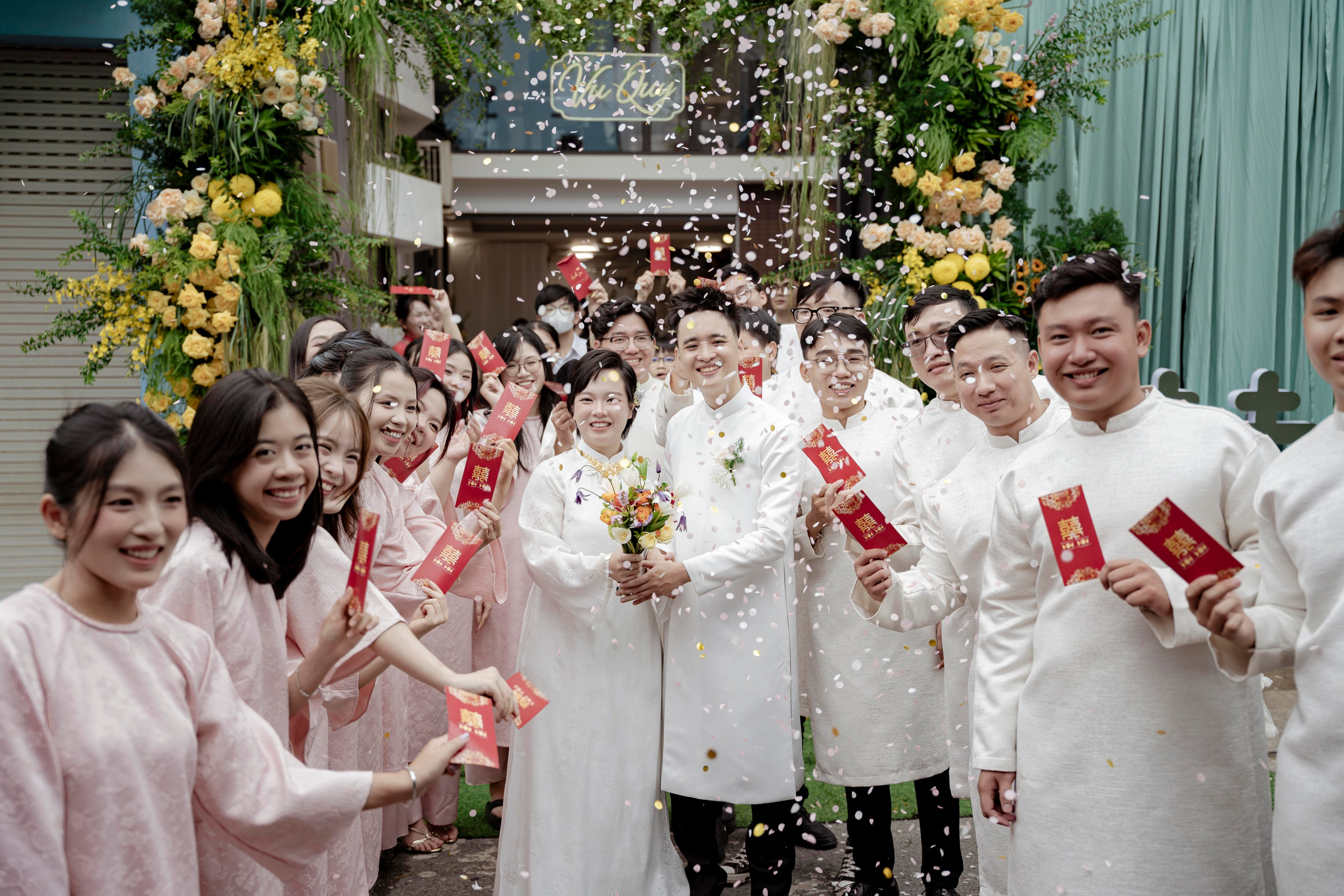 JOE & MIA. WEDDING PHOTOGRAPHER IN VIETNAM