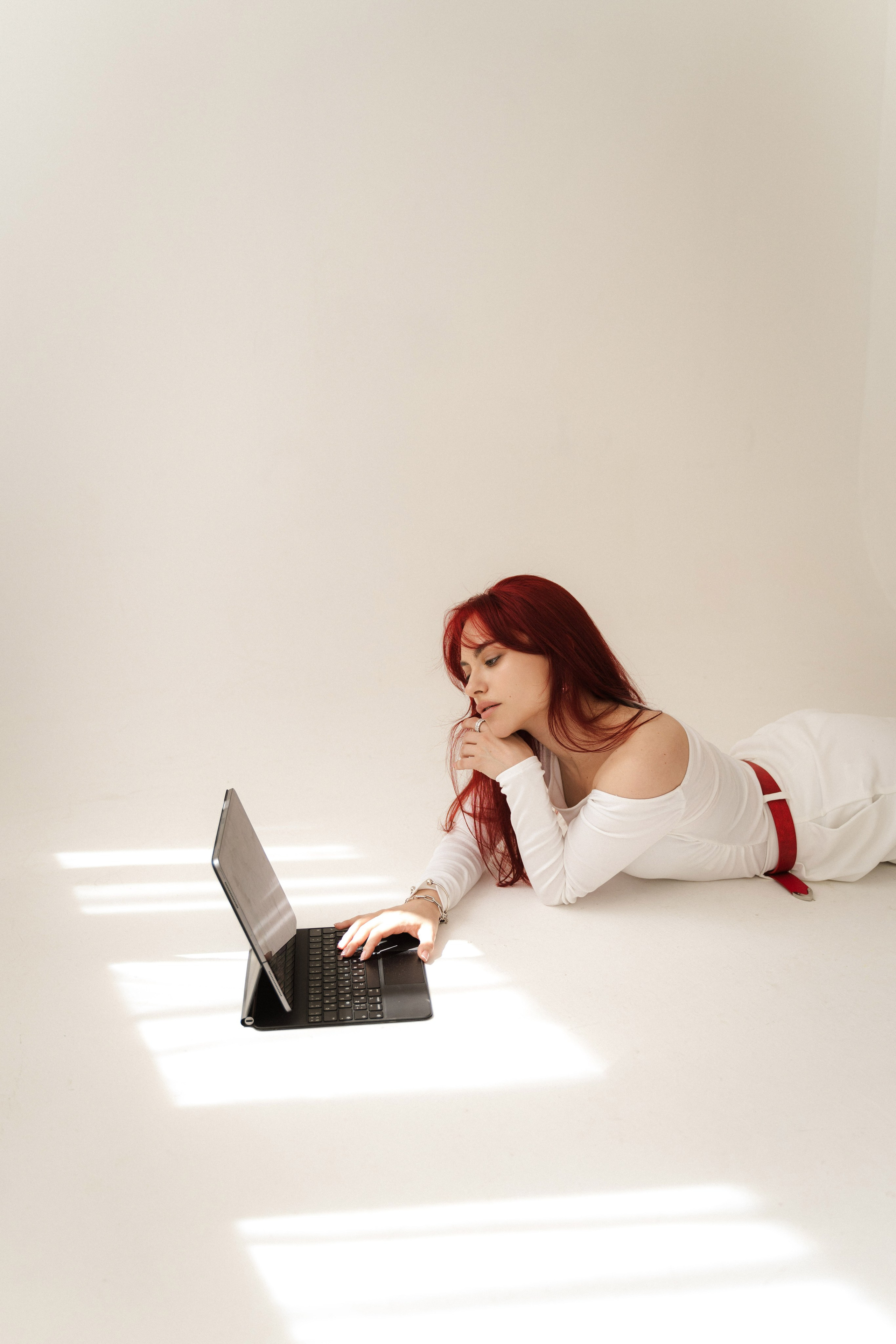 Girls, studio. Дарья Филькова — фотограф и видеограф в Тбилиси, Грузия