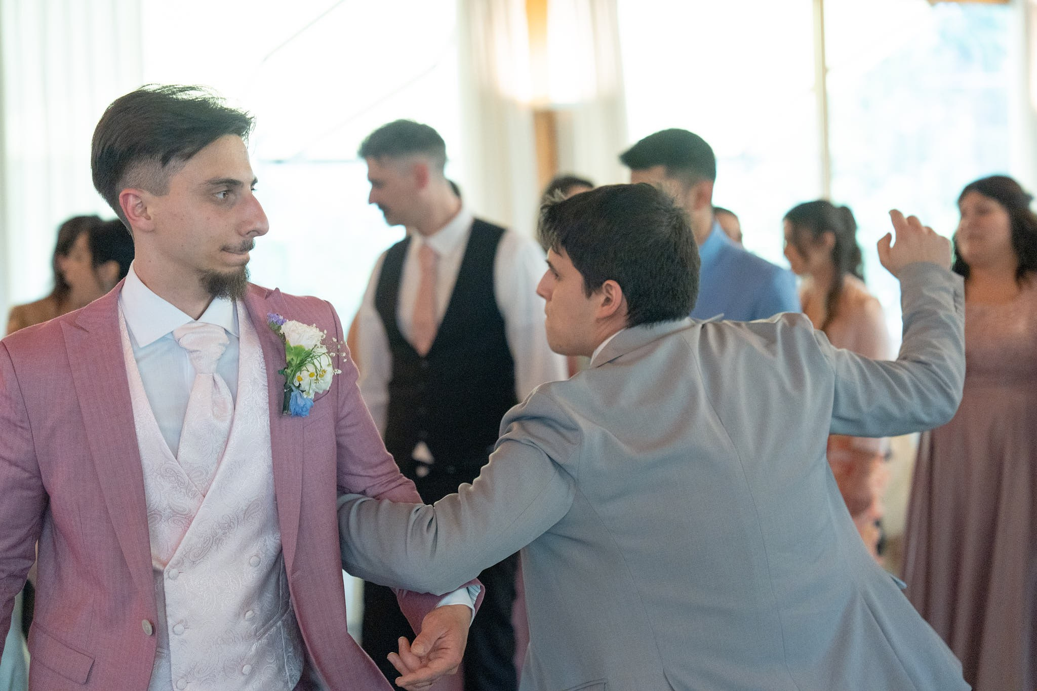 Angelo & Claudia. Fotografo matrimonio Lago di Como Ferrari Media Production
