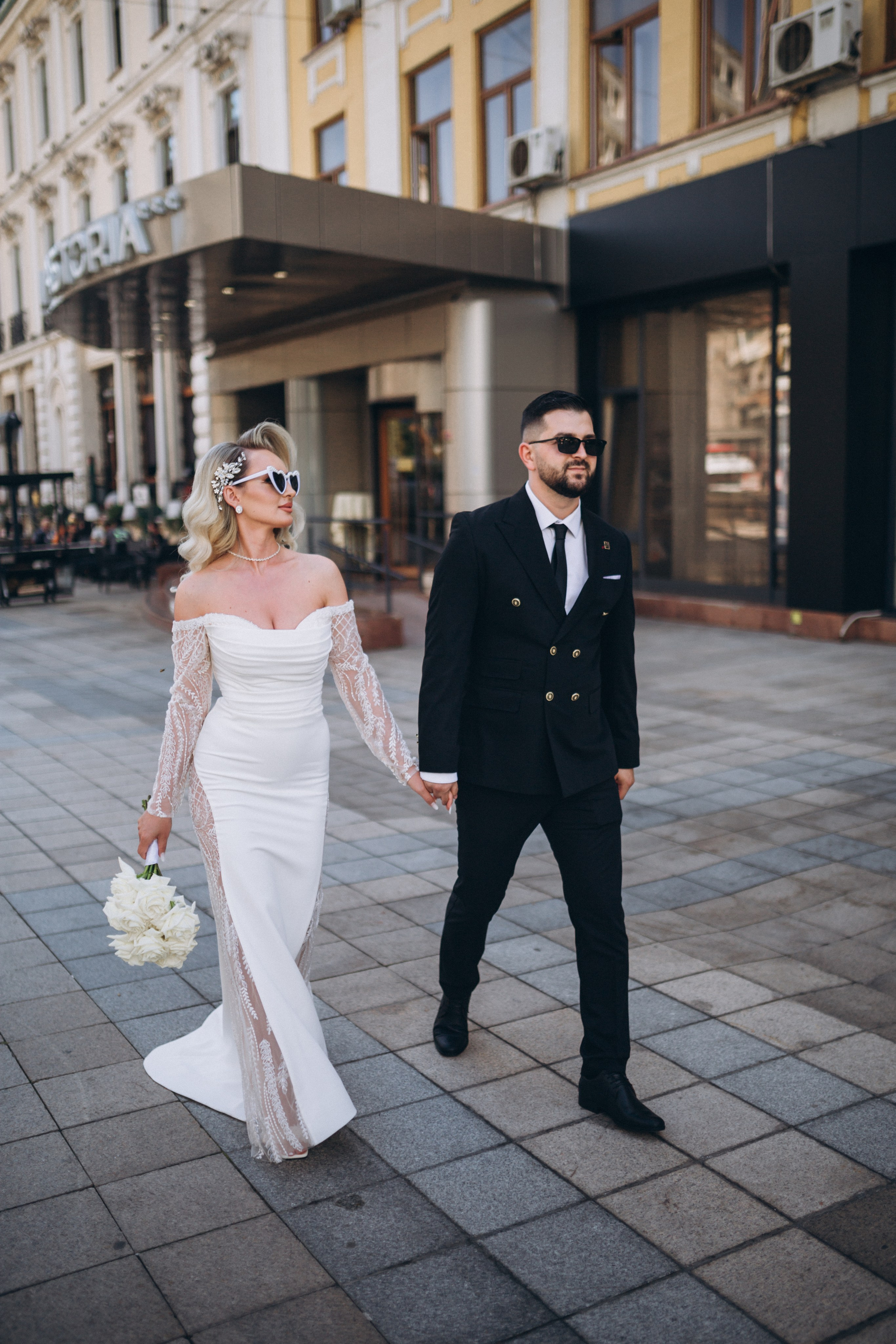 L&I. Fotograf București, România