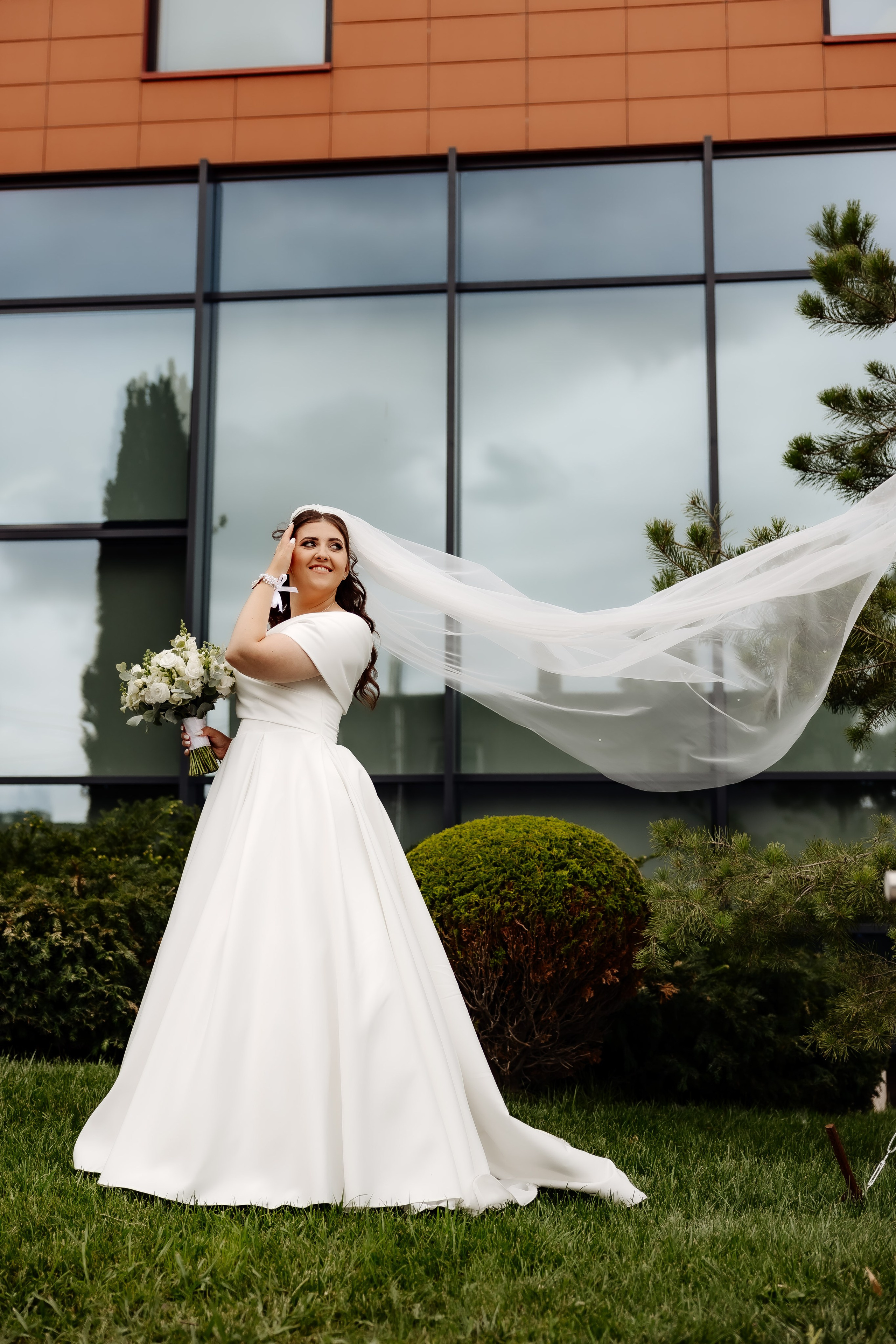 D & C. Crudueugen.com