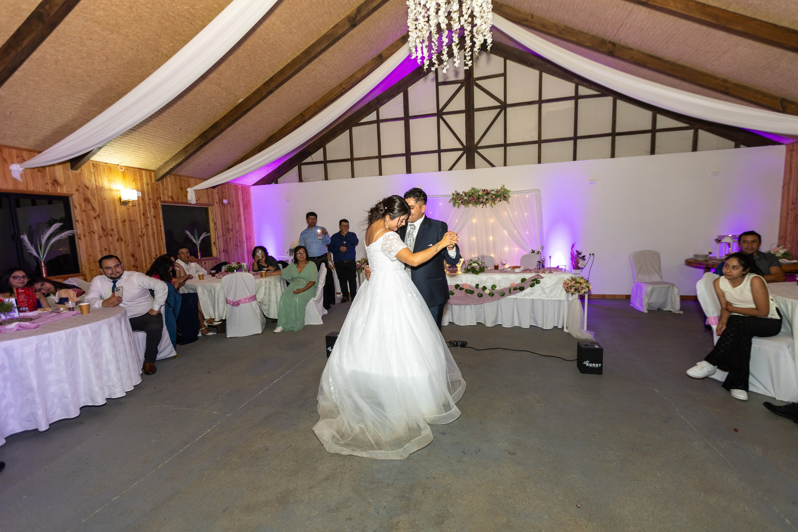 Yoanna y Ricardo. Dinka & Emilio - El arte de preservar lo que no se repite