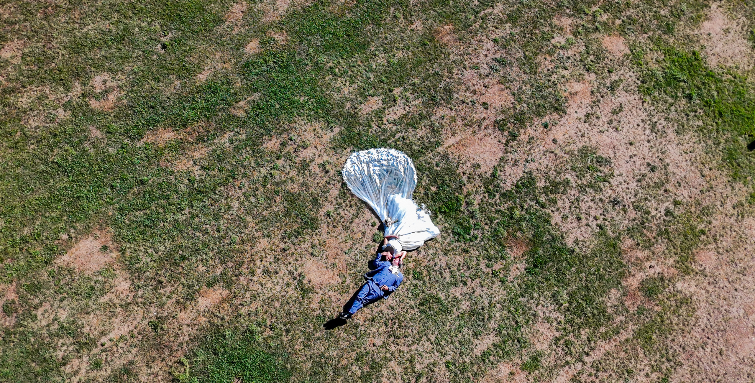 Katherin y Daniel. Dinka & Emilio - El arte de preservar lo que no se repite