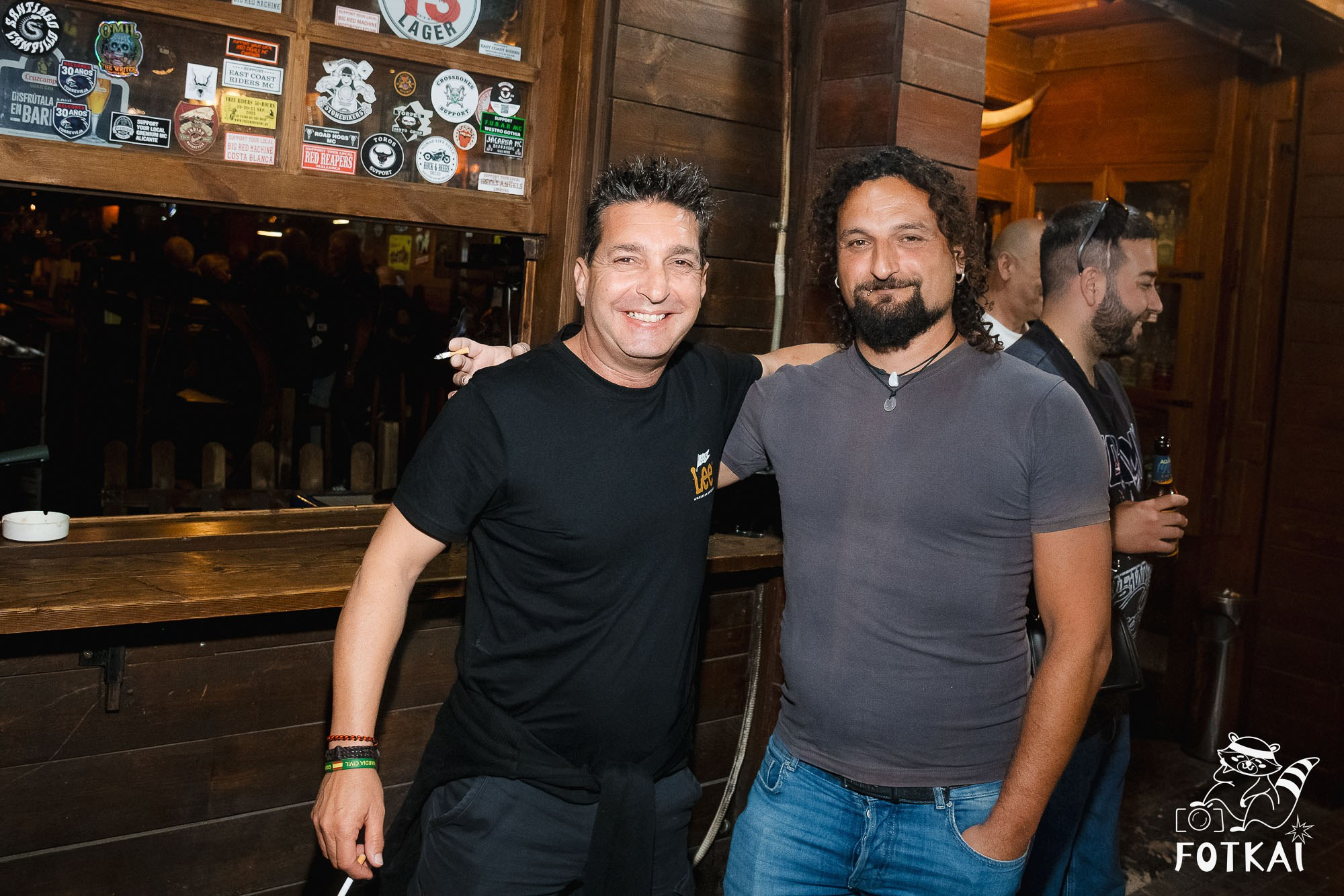 Dirty Picks — Concert Photos at El Paso Bar, Torrevieja, 2026 | FOTKAI