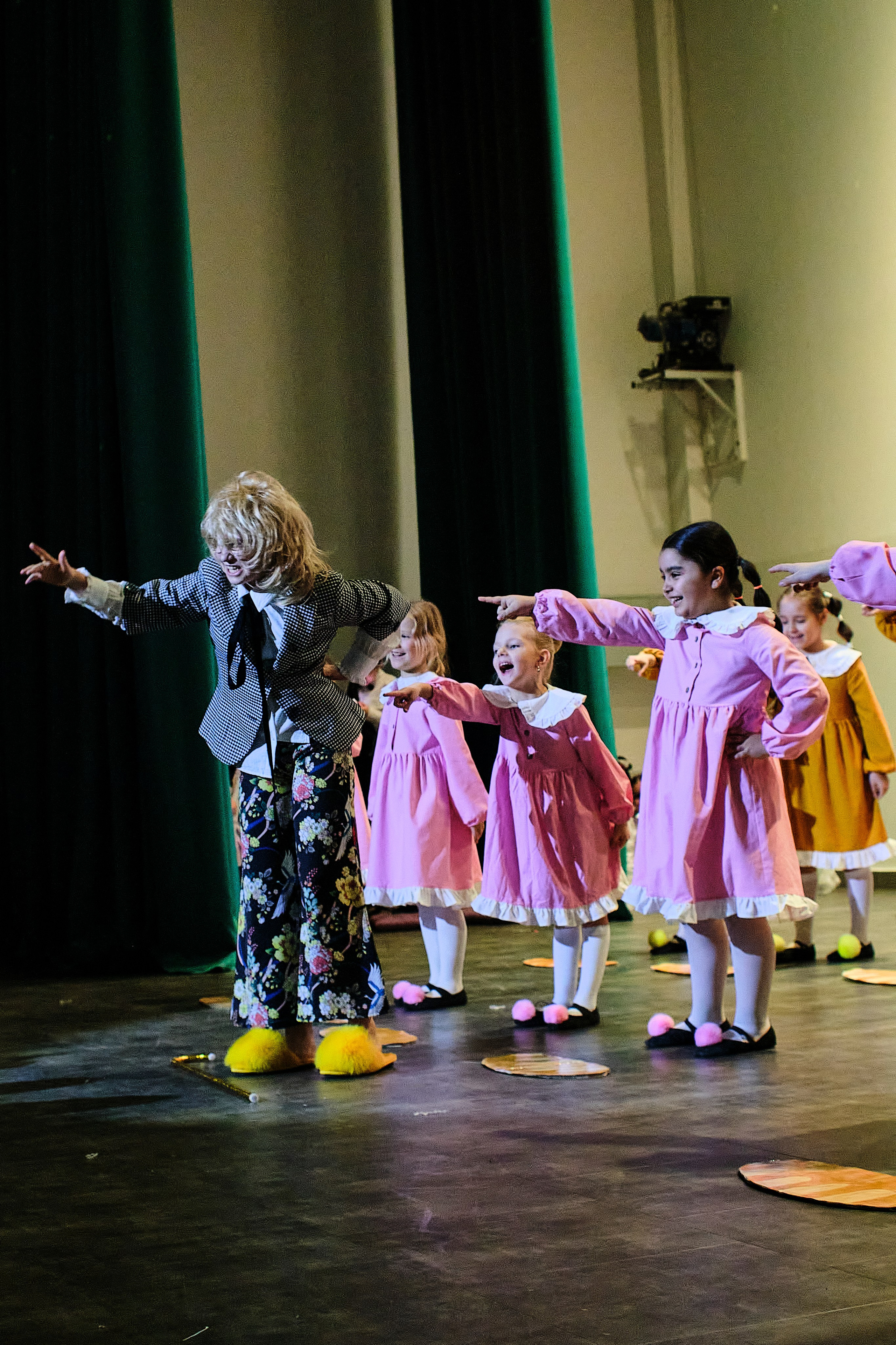 Детские спектакли. Портретный и репортажный фотограф в Бишкеке Анастасия Якимова