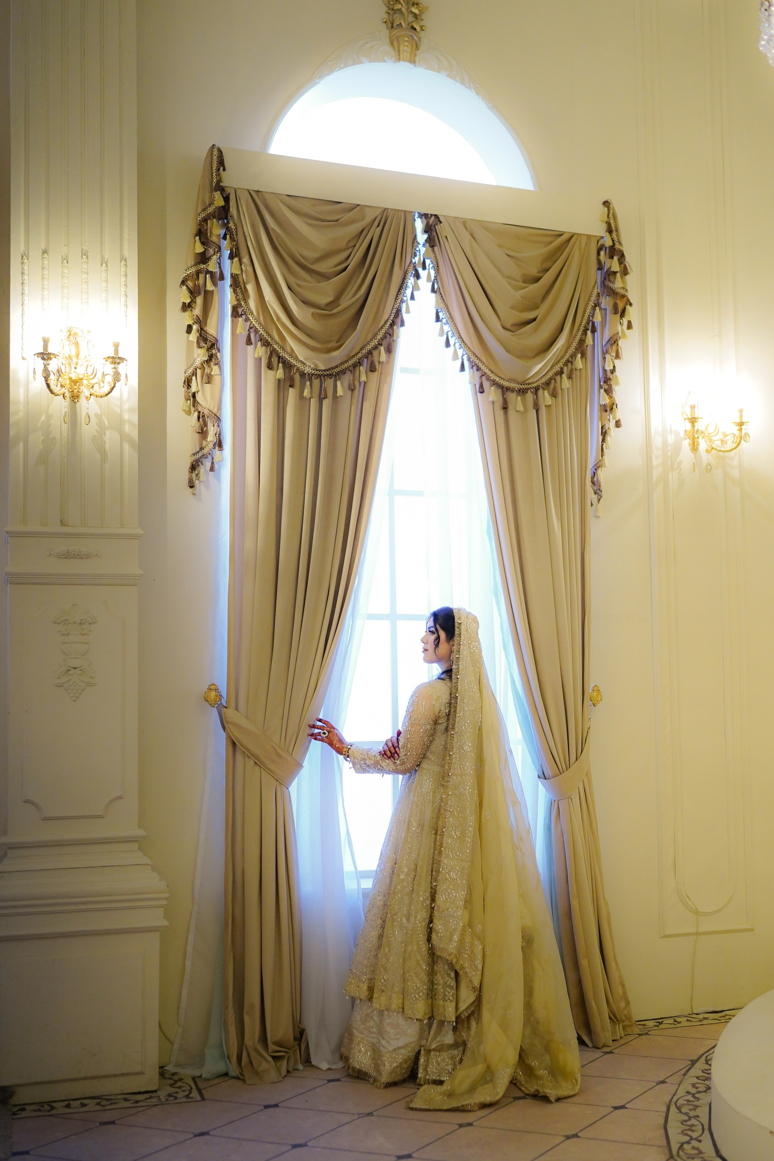 Portfolio. MomentsbyFNF — capturing timeless wedding stories across Pakistan with passion, artistry & heart