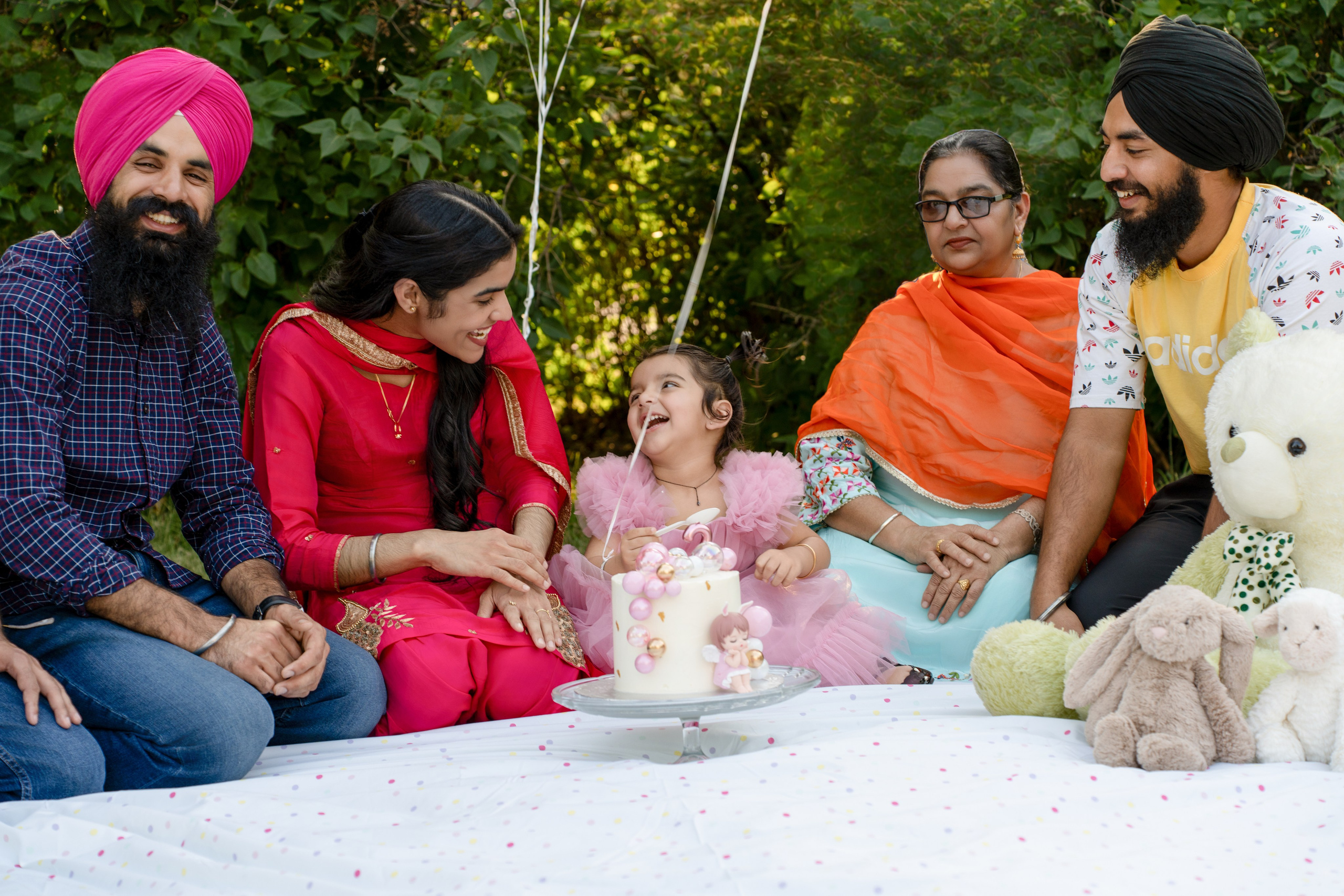 Sukhpinder Family. Engagement, Wedding & Family Photographer in Calgary | allo Photography