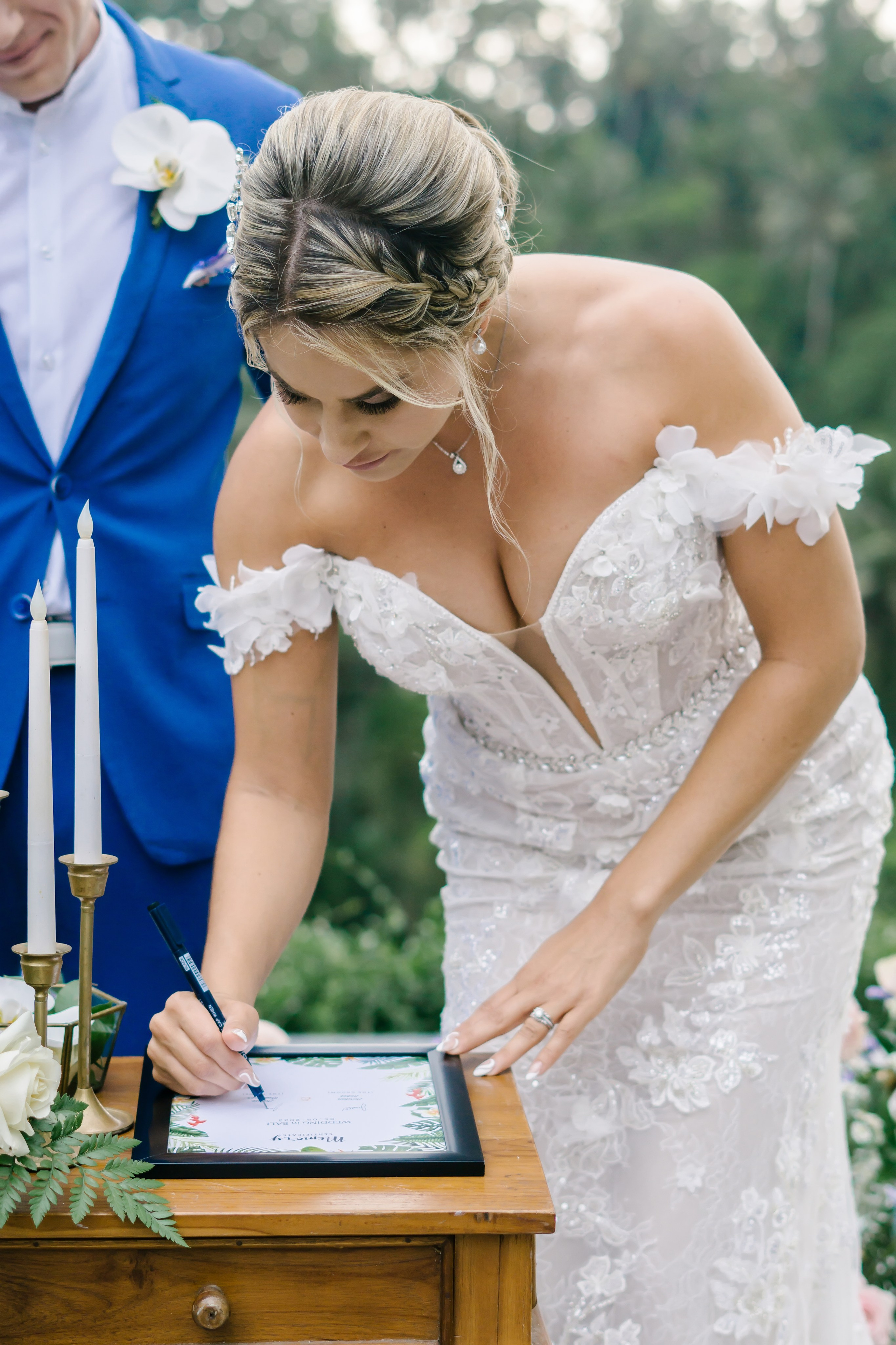 Jamie & Jordan. Female Photographer in Bali