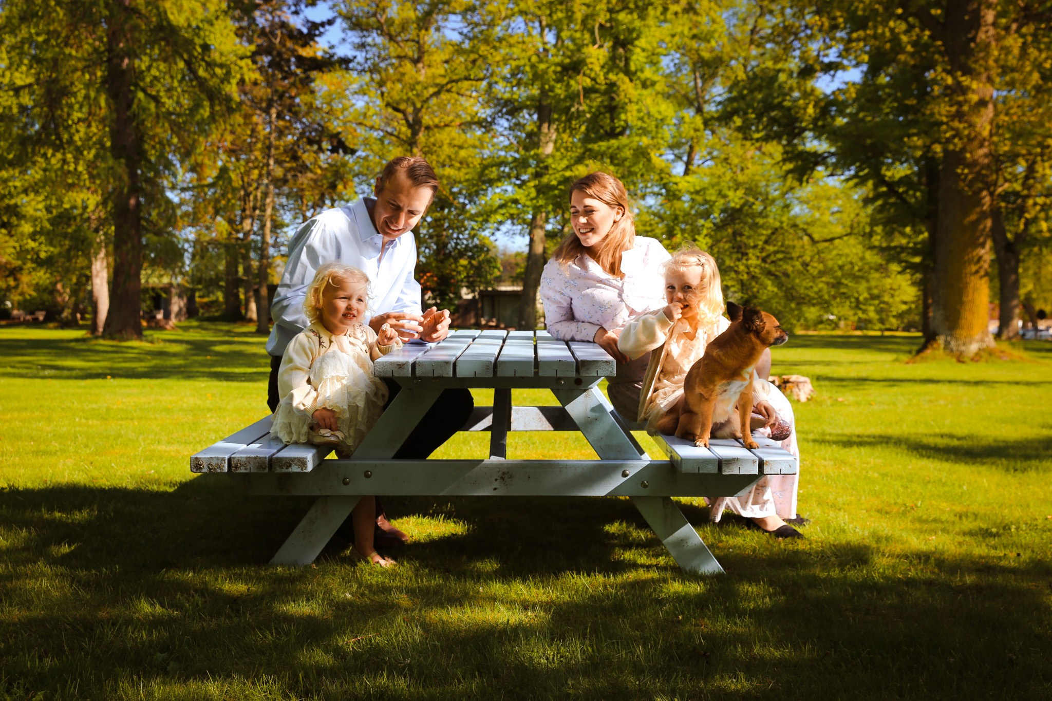 Ulrika & Family: Expecting Joy. Photographer Elina Palmgren
