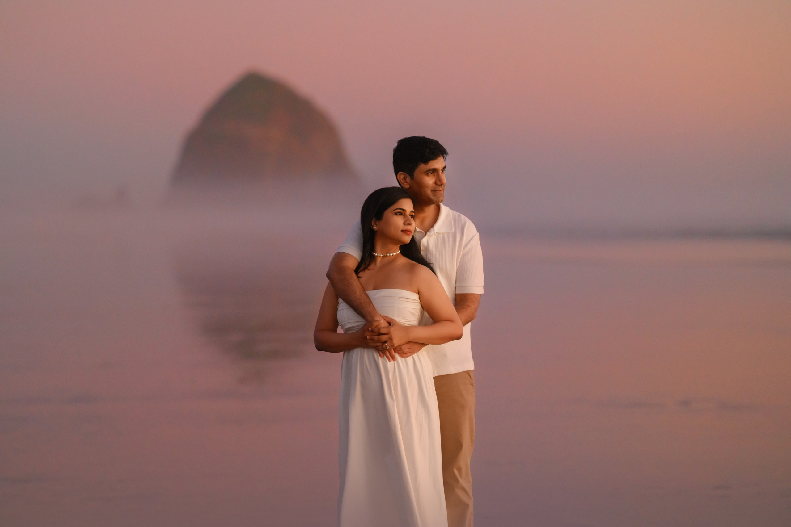 Praveena’s family. Wedding & family photography in Seattle area. Helen Michelle photographer