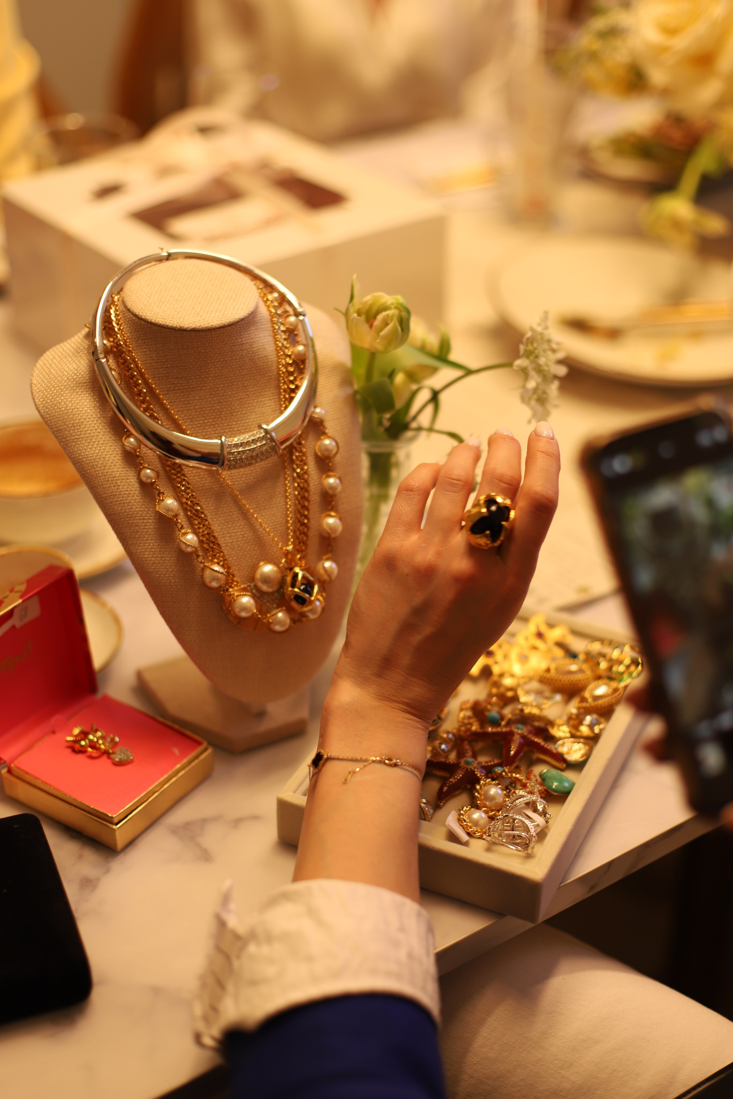 Irina_stylist. VALERIIA VIUNOVA individual shooting\love story\event\brand