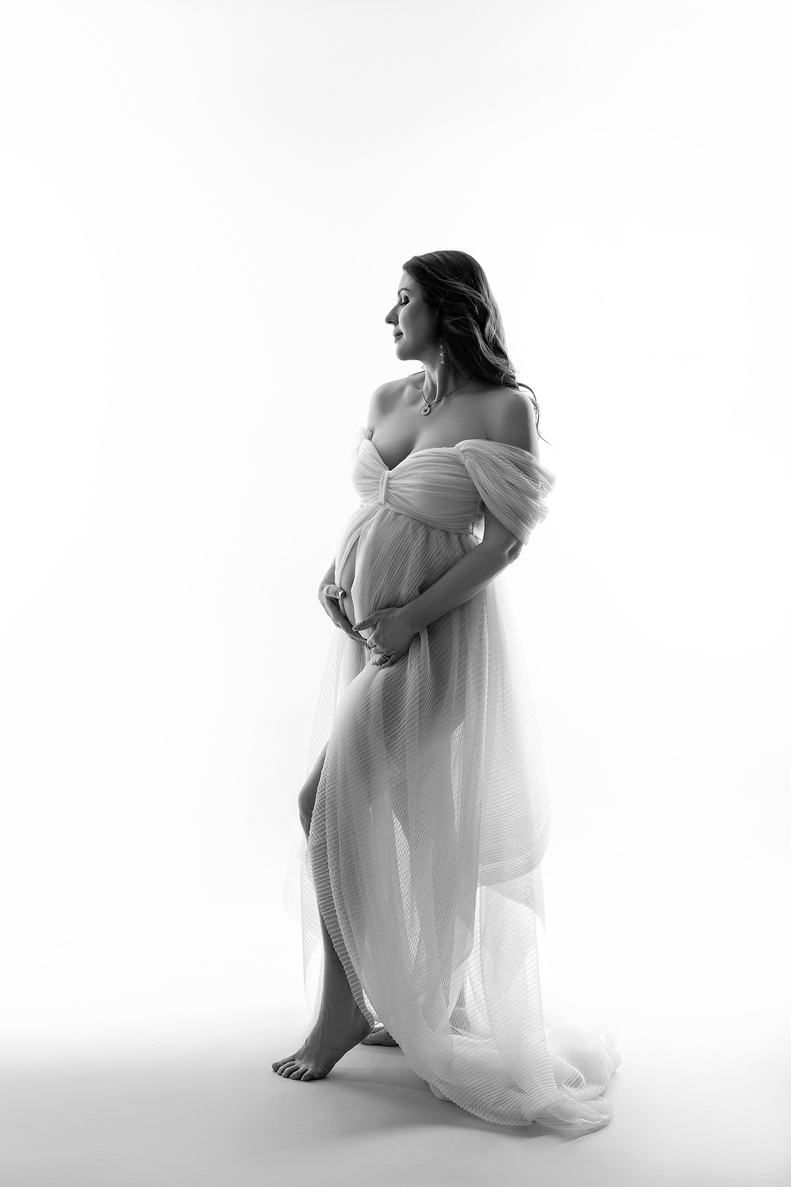 Babybauch. Neugeborene- Schwangerschaft- und Kinder Fotografin in Lehre