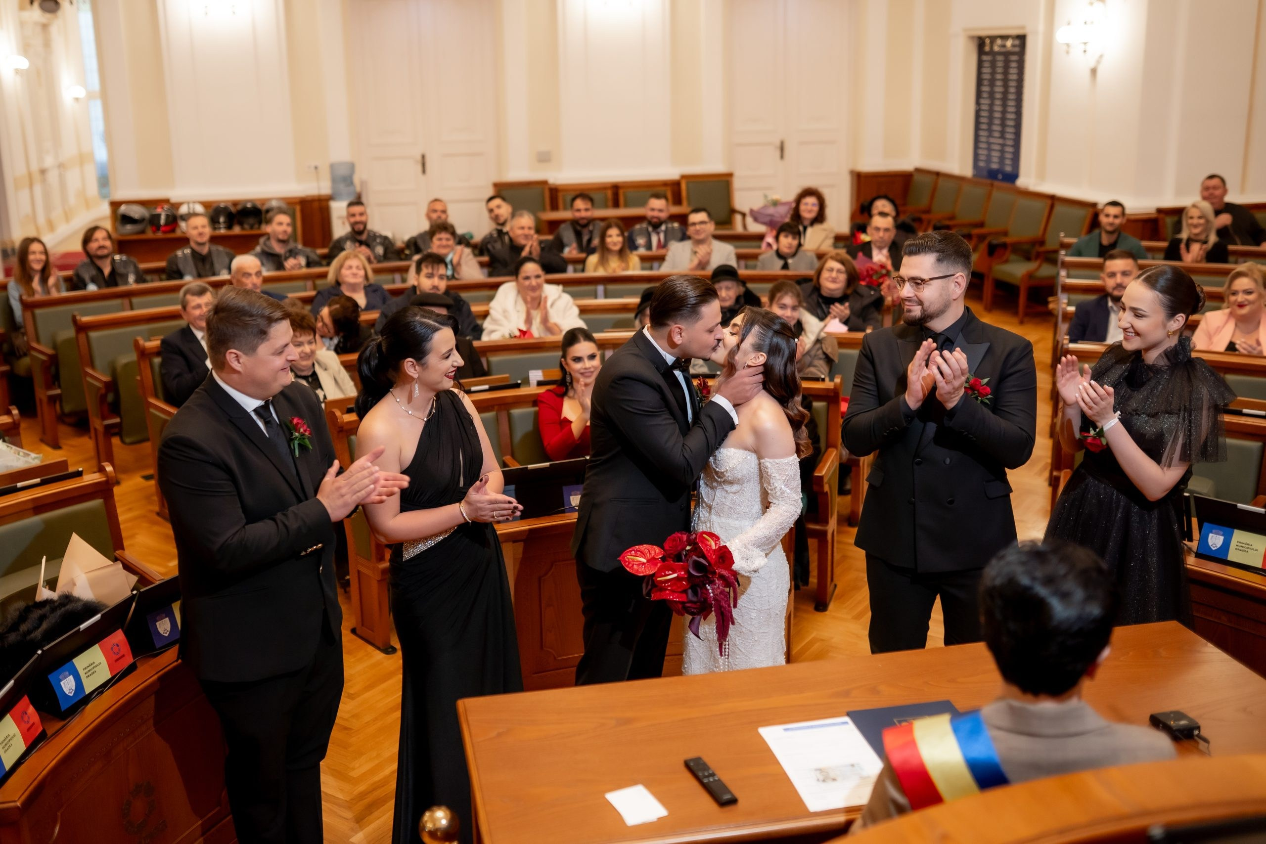 Razvan & Denisa — Ziua nuntii. Mark Fazakas — Wedding Photographer