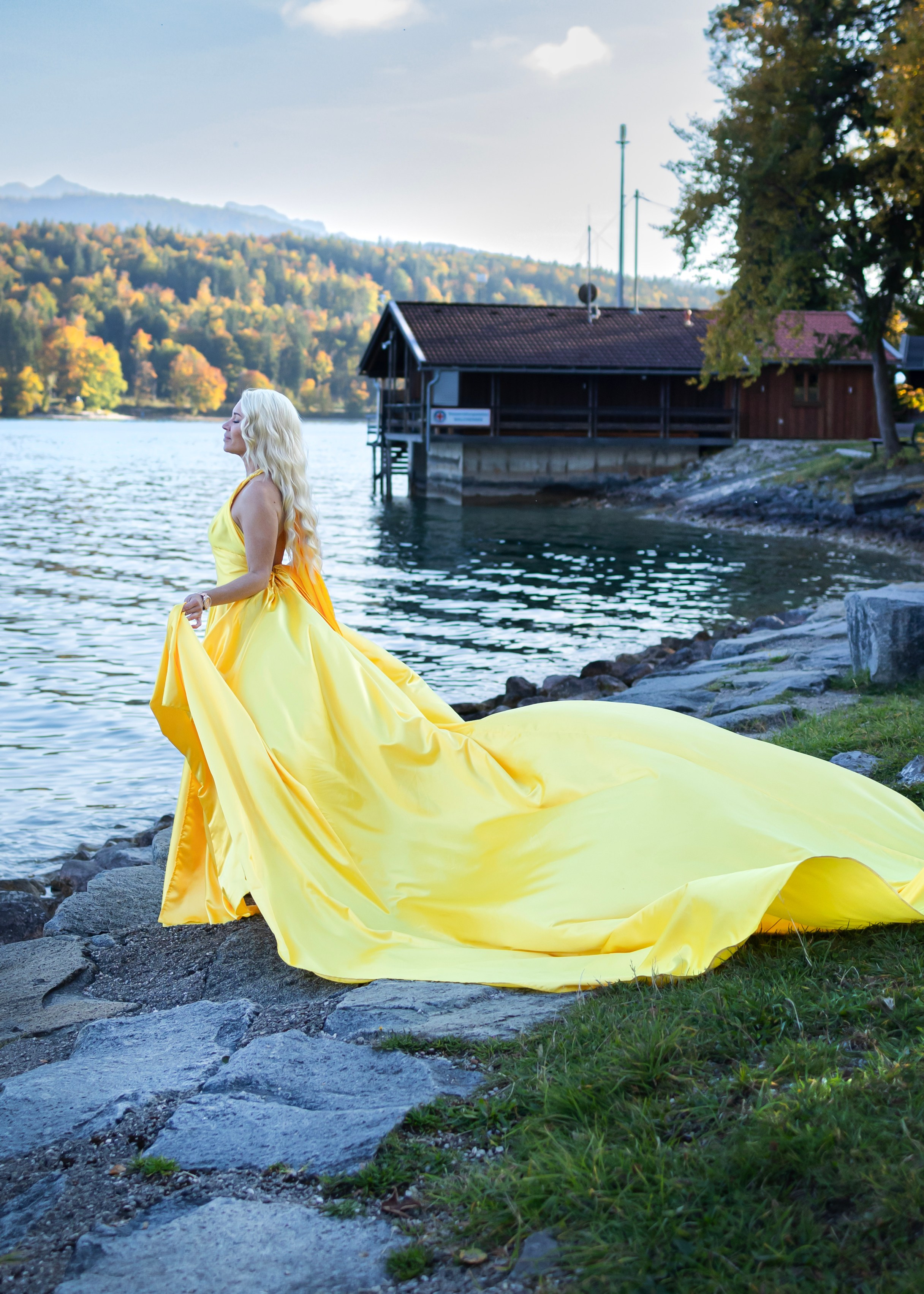 Lake. Photographer in Munich