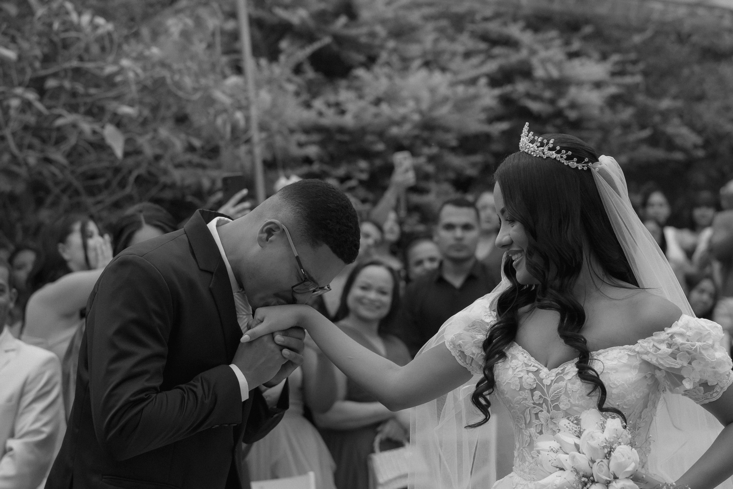 Bruna & Gustavo. Lembrar não é só ver. É sentir de novo