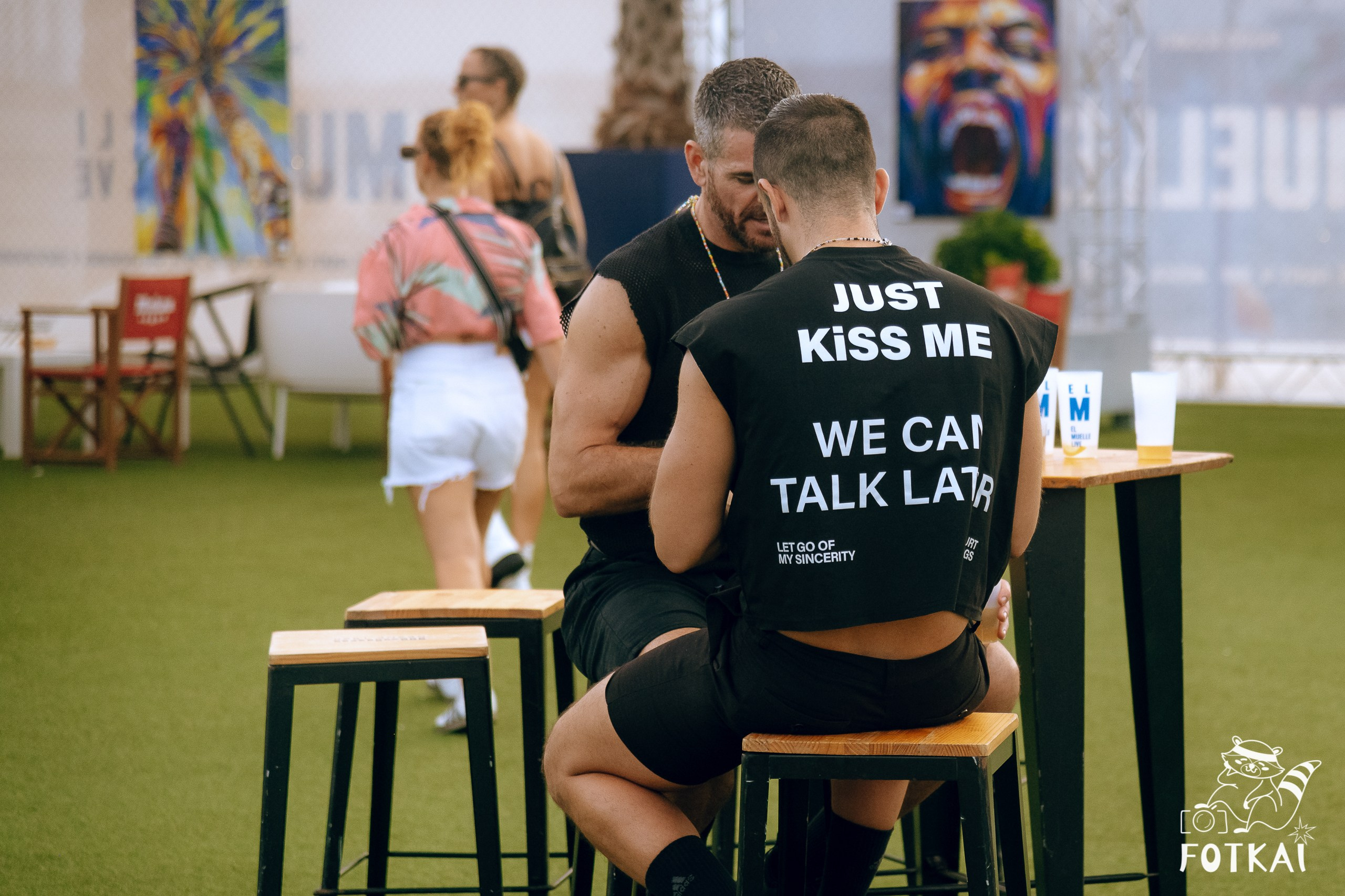 Cariña: La Fiesta 2025 Alicante — fotos del festival LGTBI y drag shows | FOTKAI