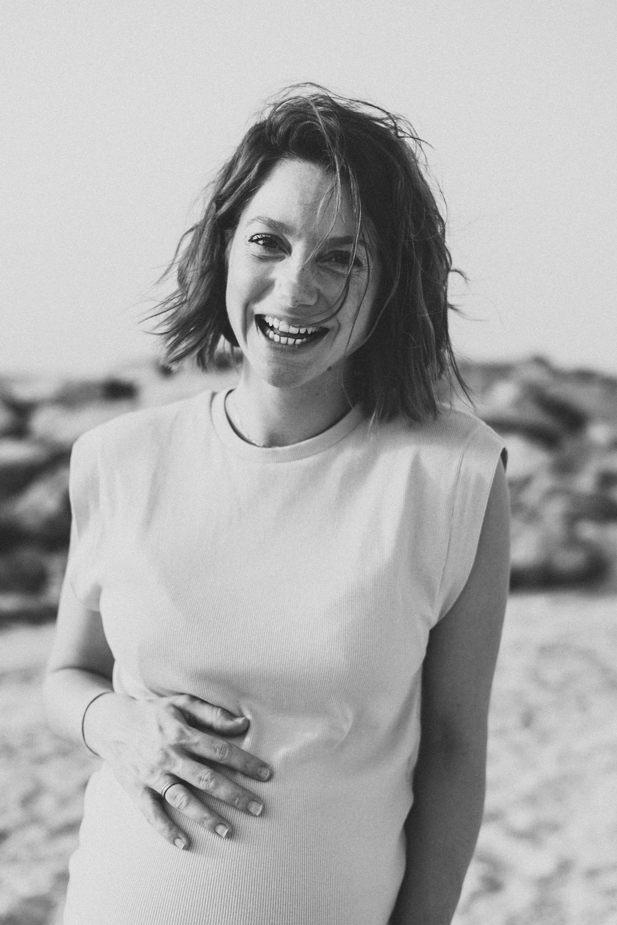 Maternity Session — Beach. Family Photographer in Dubai