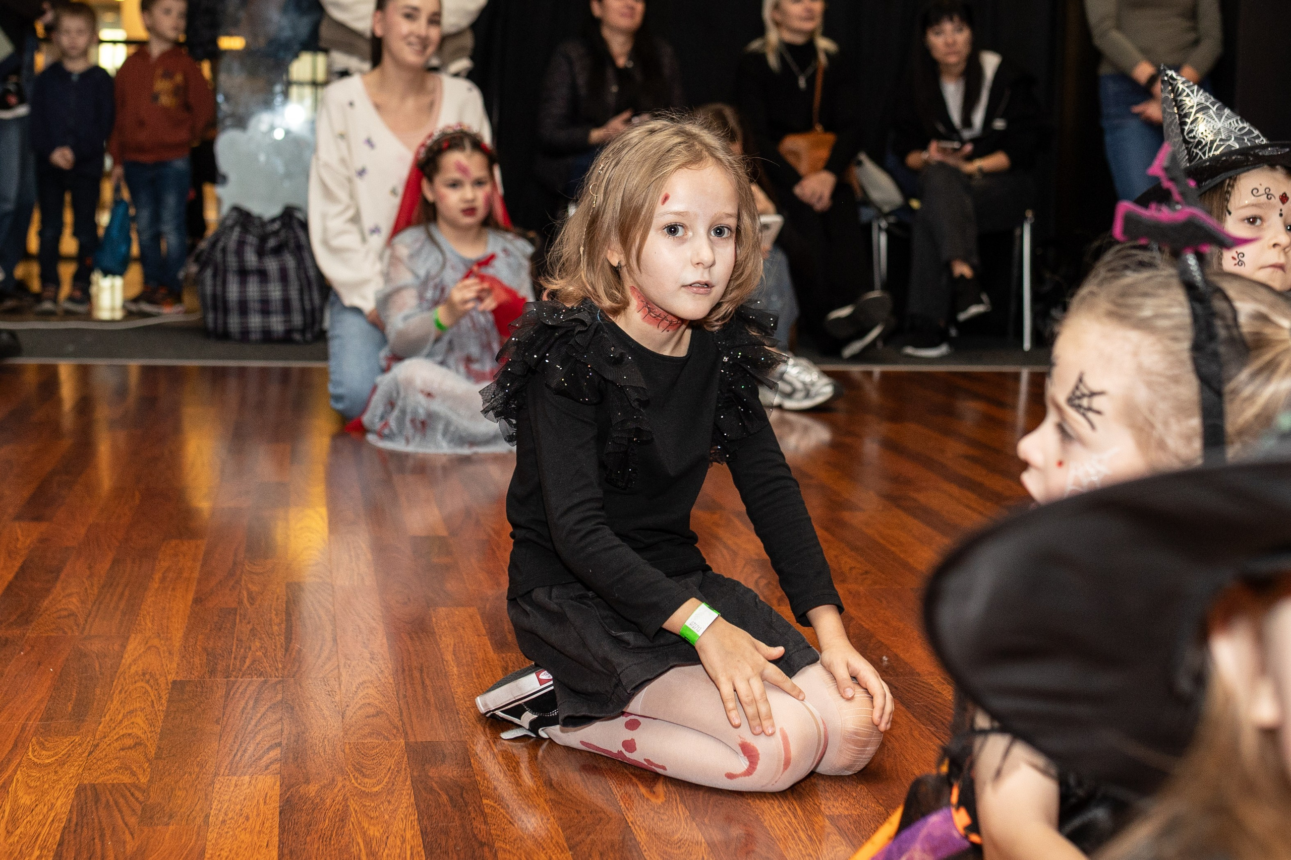 Хэллоуин Leo dance. Family and children photographer in Warszaw Liudmila Babrouskaya