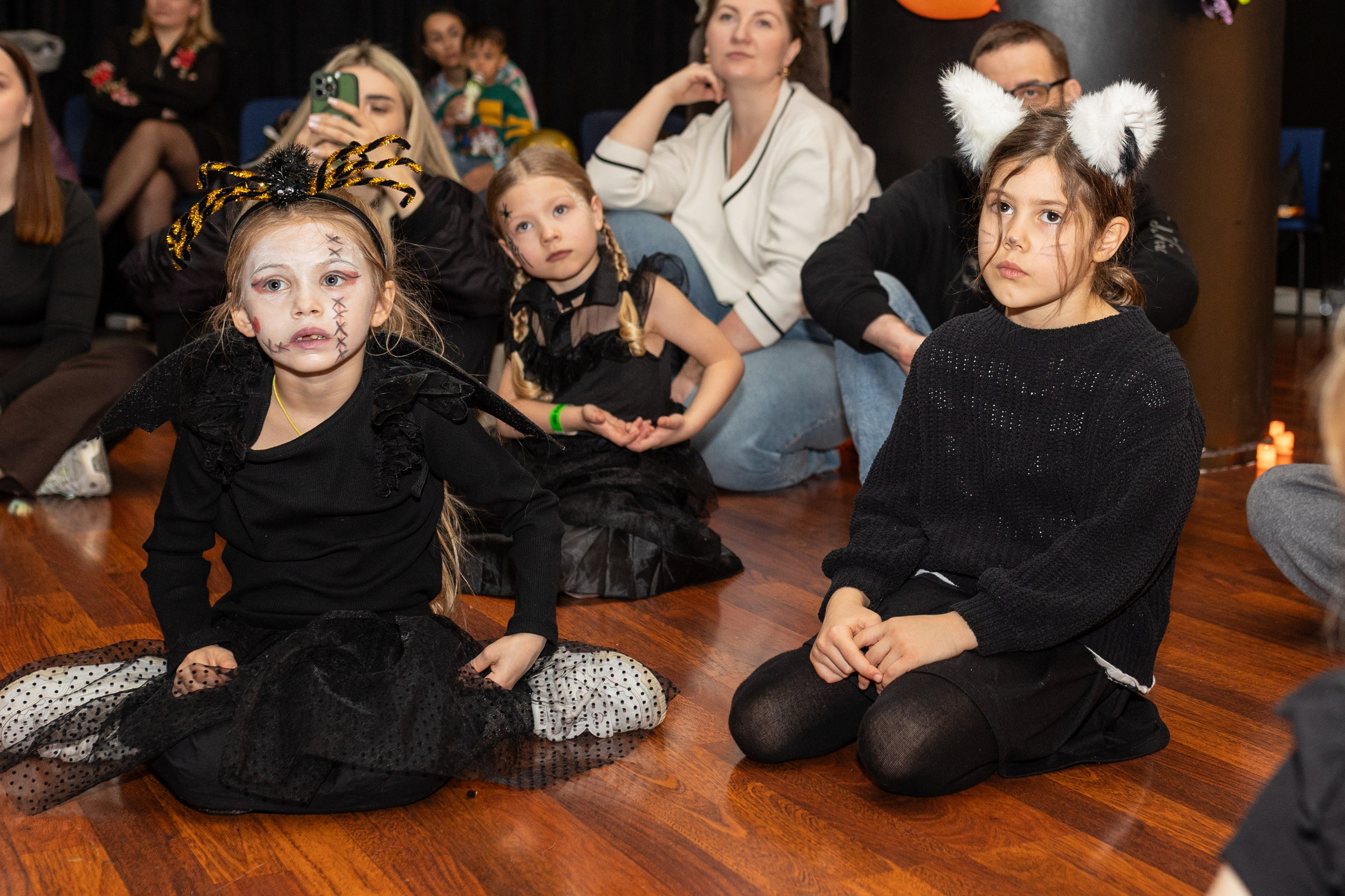 Хэллоуин Leo dance. Family and children photographer in Warszaw Liudmila Babrouskaya
