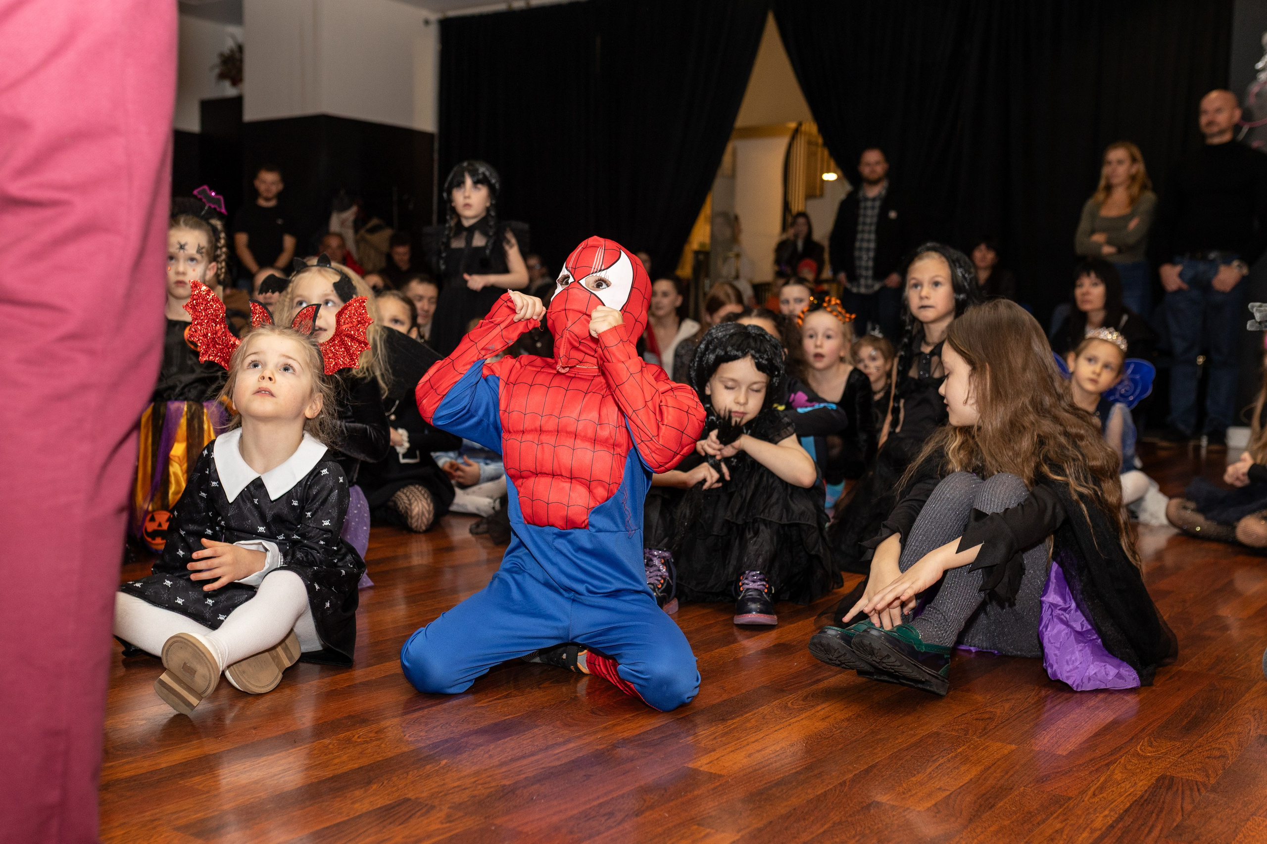 Хэллоуин Leo dance. Family and children photographer in Warszaw Liudmila Babrouskaya