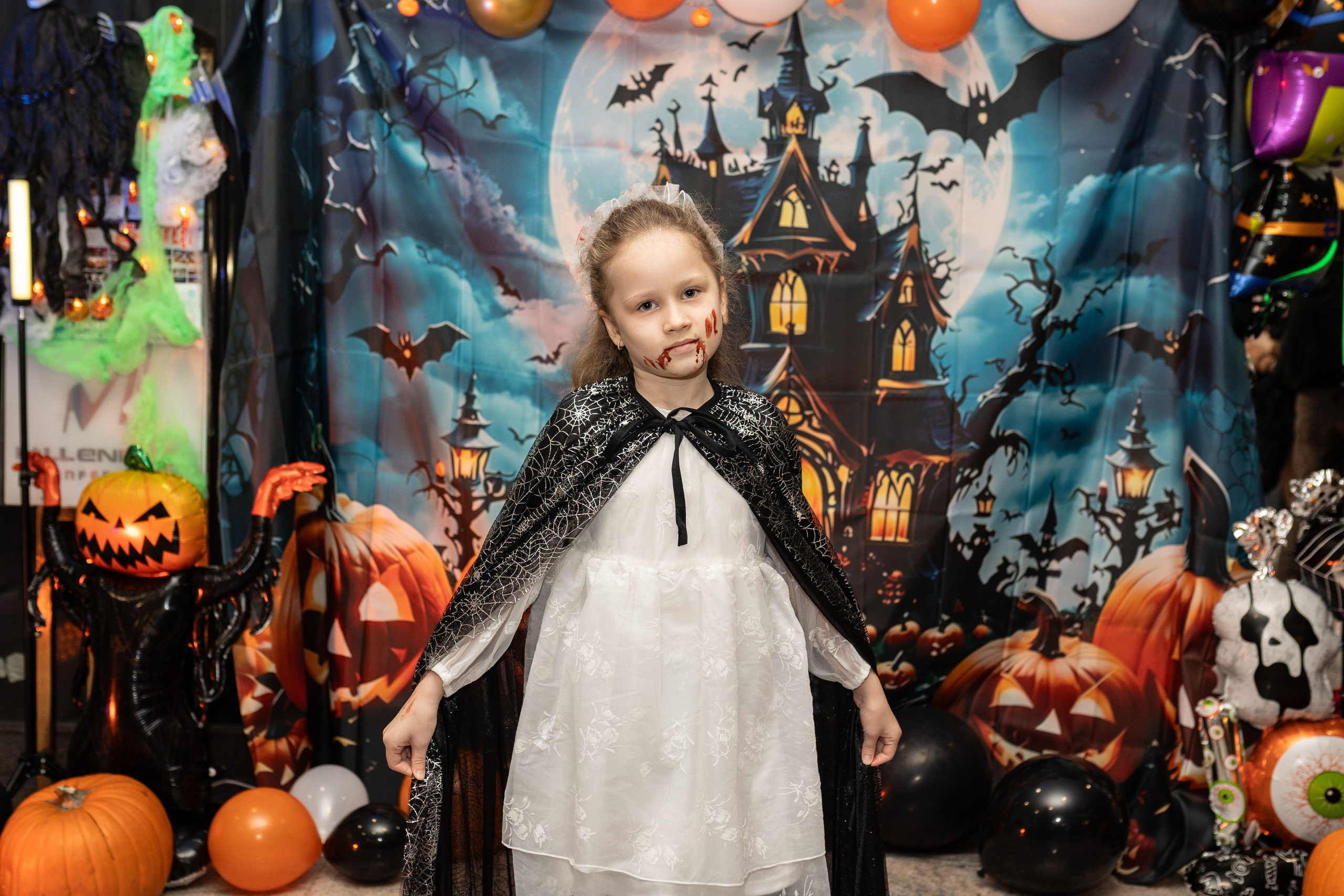 Leo dance studio Helloween 2025. Семейный и детский фотограф в Варшаве Мила Бобровская