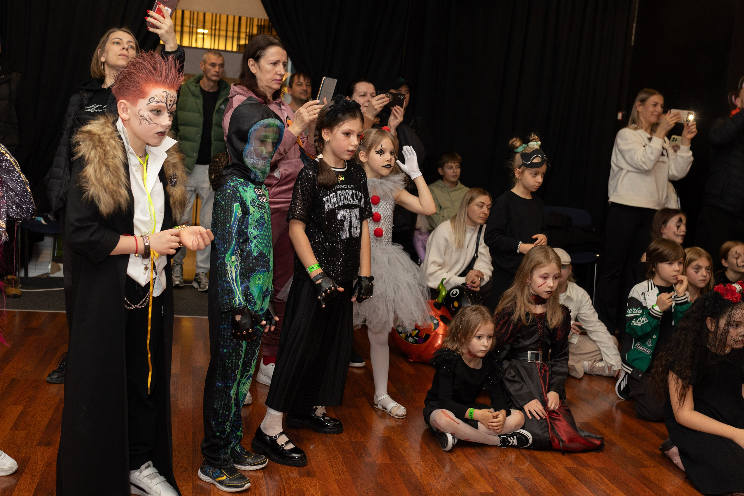 Хэллоуин Leo dance. Family and children photographer in Warszaw Liudmila Babrouskaya