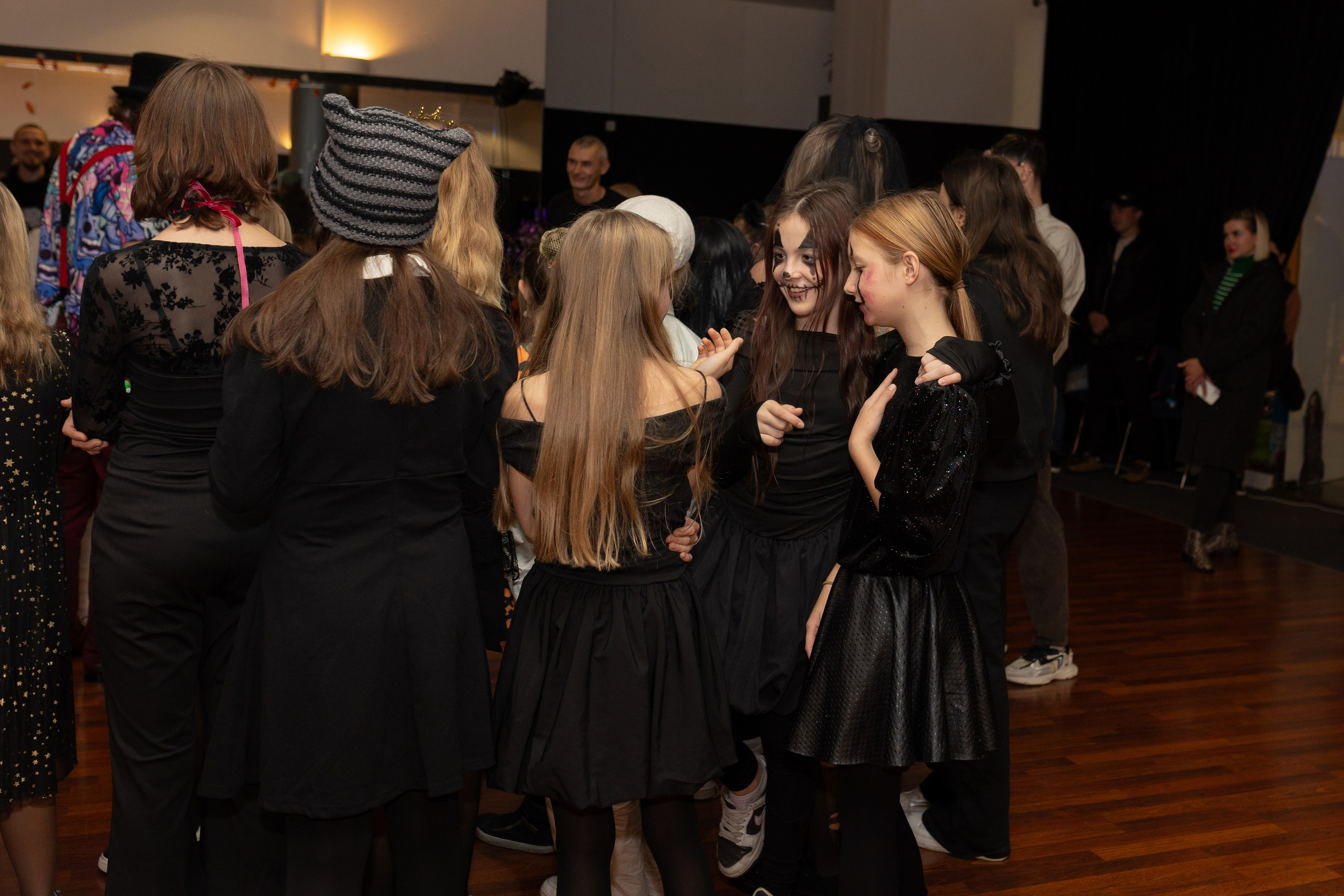 Хэллоуин Leo dance. Family and children photographer in Warszaw Liudmila Babrouskaya