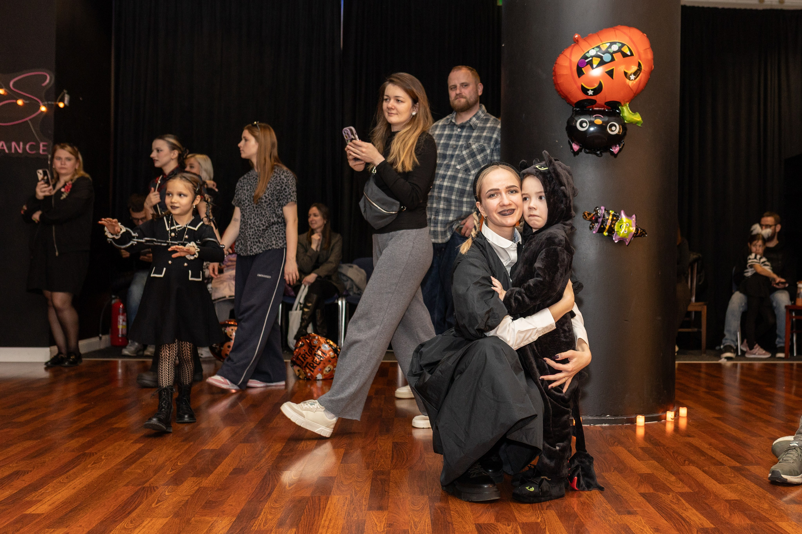 Хэллоуин Leo dance. Family and children photographer in Warszaw Liudmila Babrouskaya