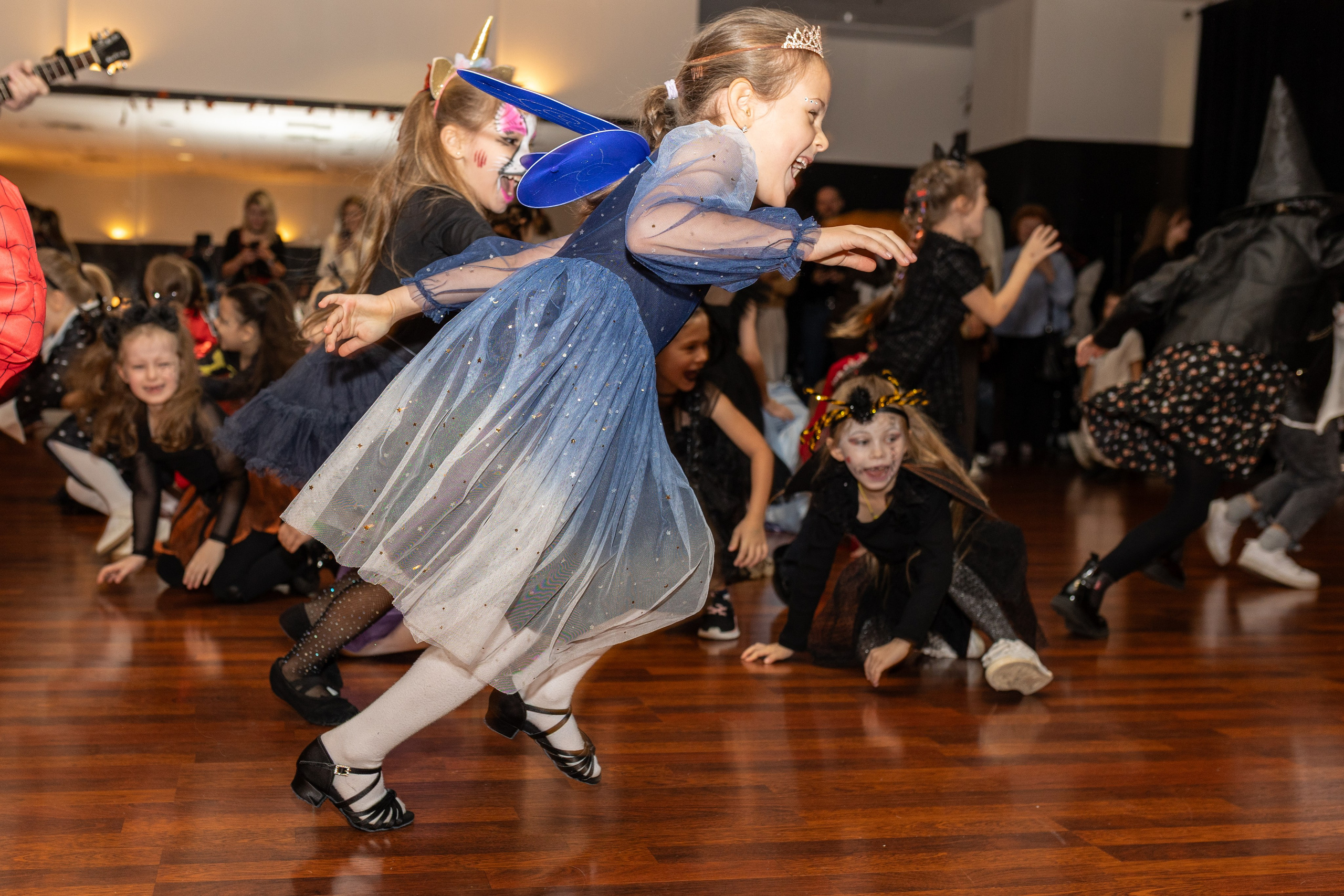 Хэллоуин Leo dance. Family and children photographer in Warszaw Liudmila Babrouskaya