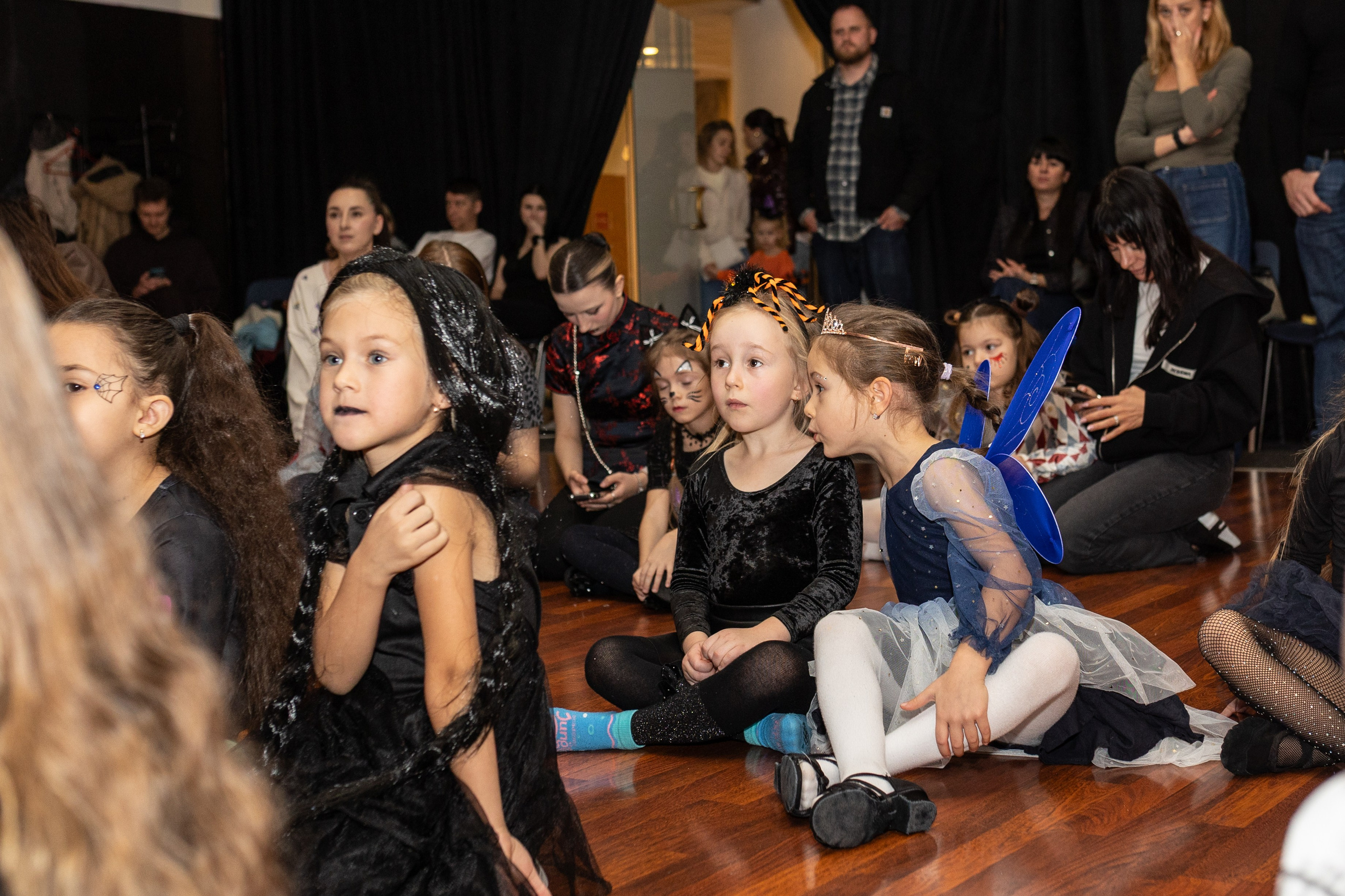 Хэллоуин Leo dance. Family and children photographer in Warszaw Liudmila Babrouskaya