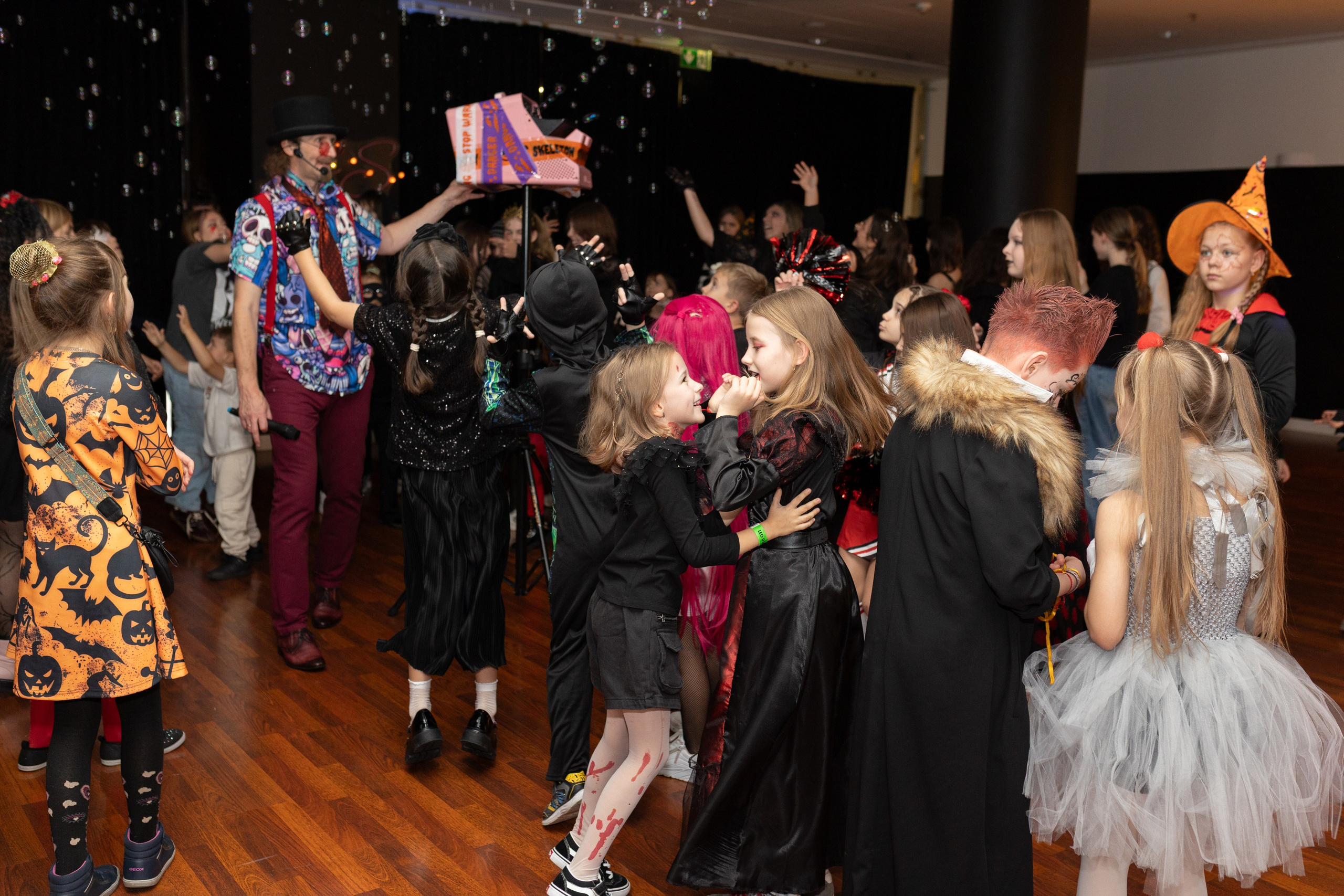 Хэллоуин Leo dance. Family and children photographer in Warszaw Liudmila Babrouskaya