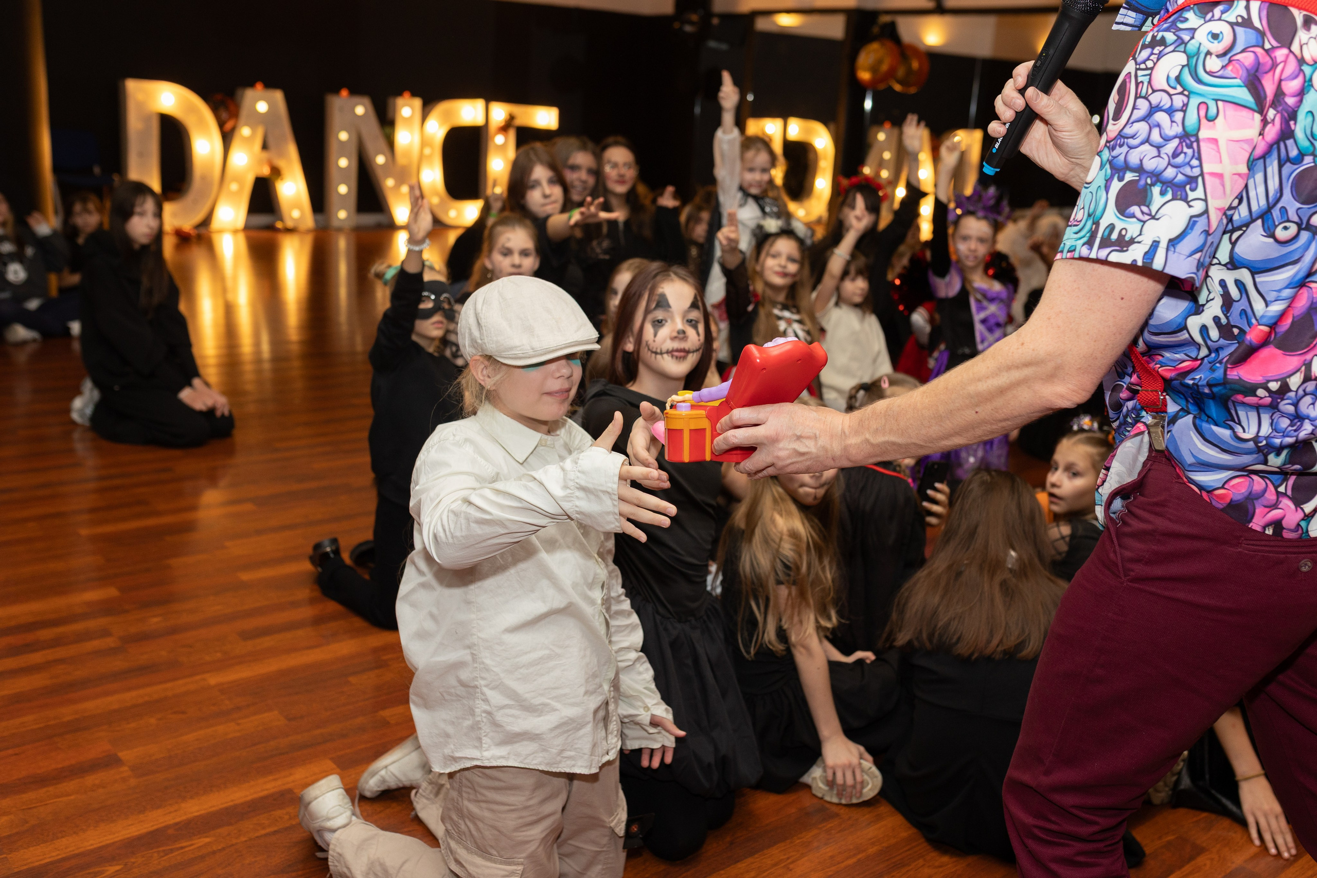 Хэллоуин Leo dance. Family and children photographer in Warszaw Liudmila Babrouskaya