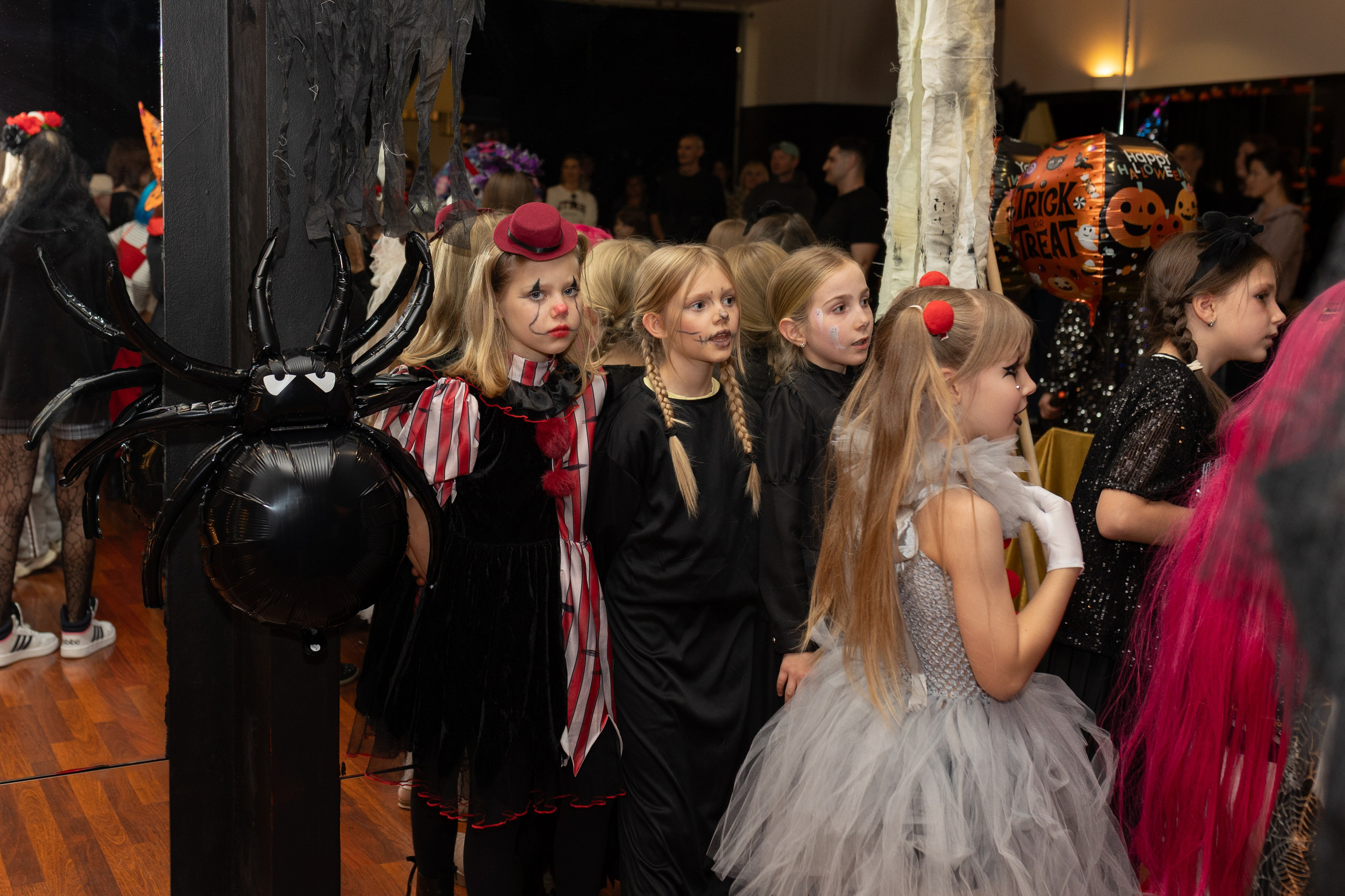 Хэллоуин Leo dance. Family and children photographer in Warszaw Liudmila Babrouskaya