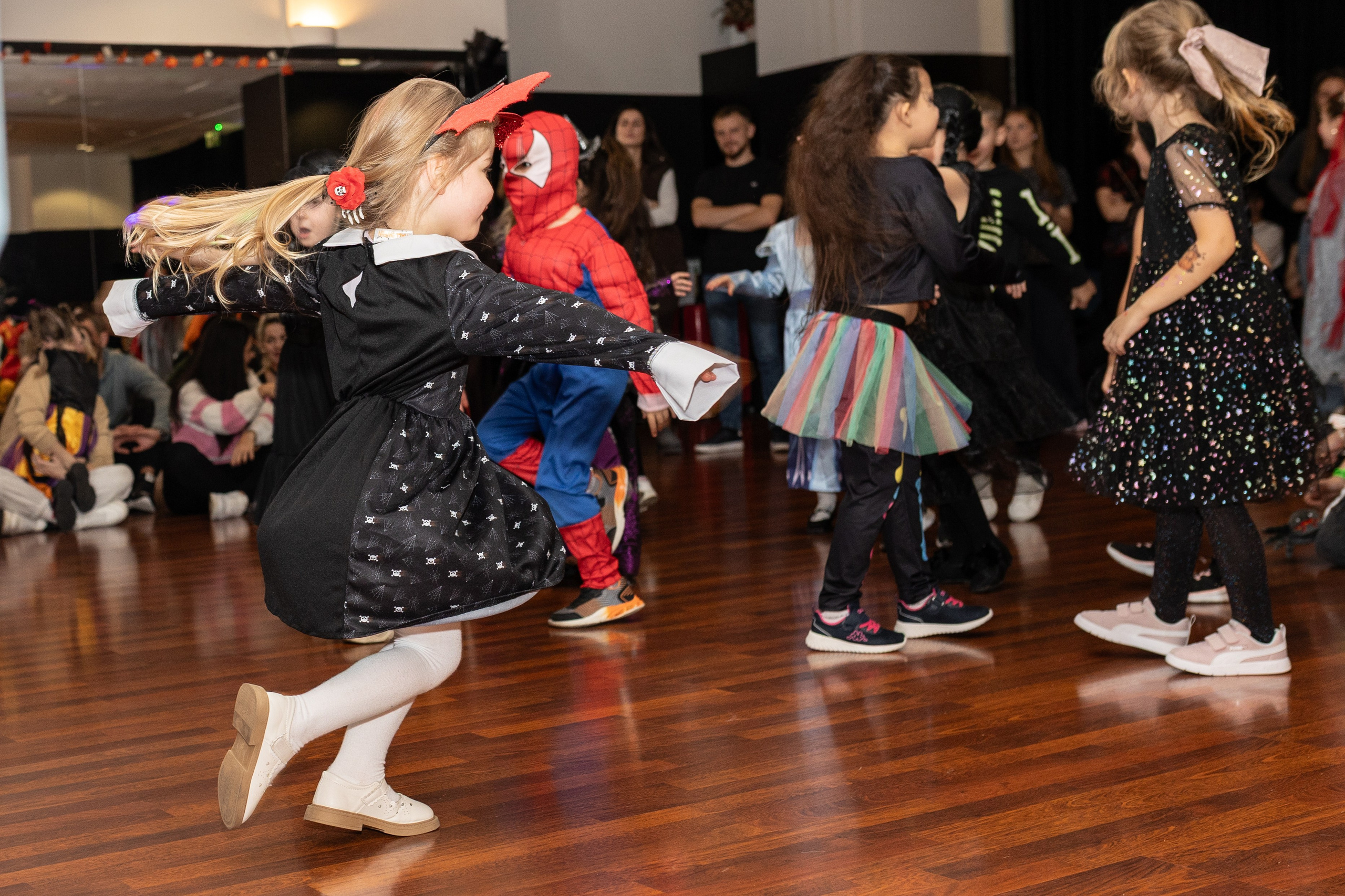 Хэллоуин Leo dance. Family and children photographer in Warszaw Liudmila Babrouskaya
